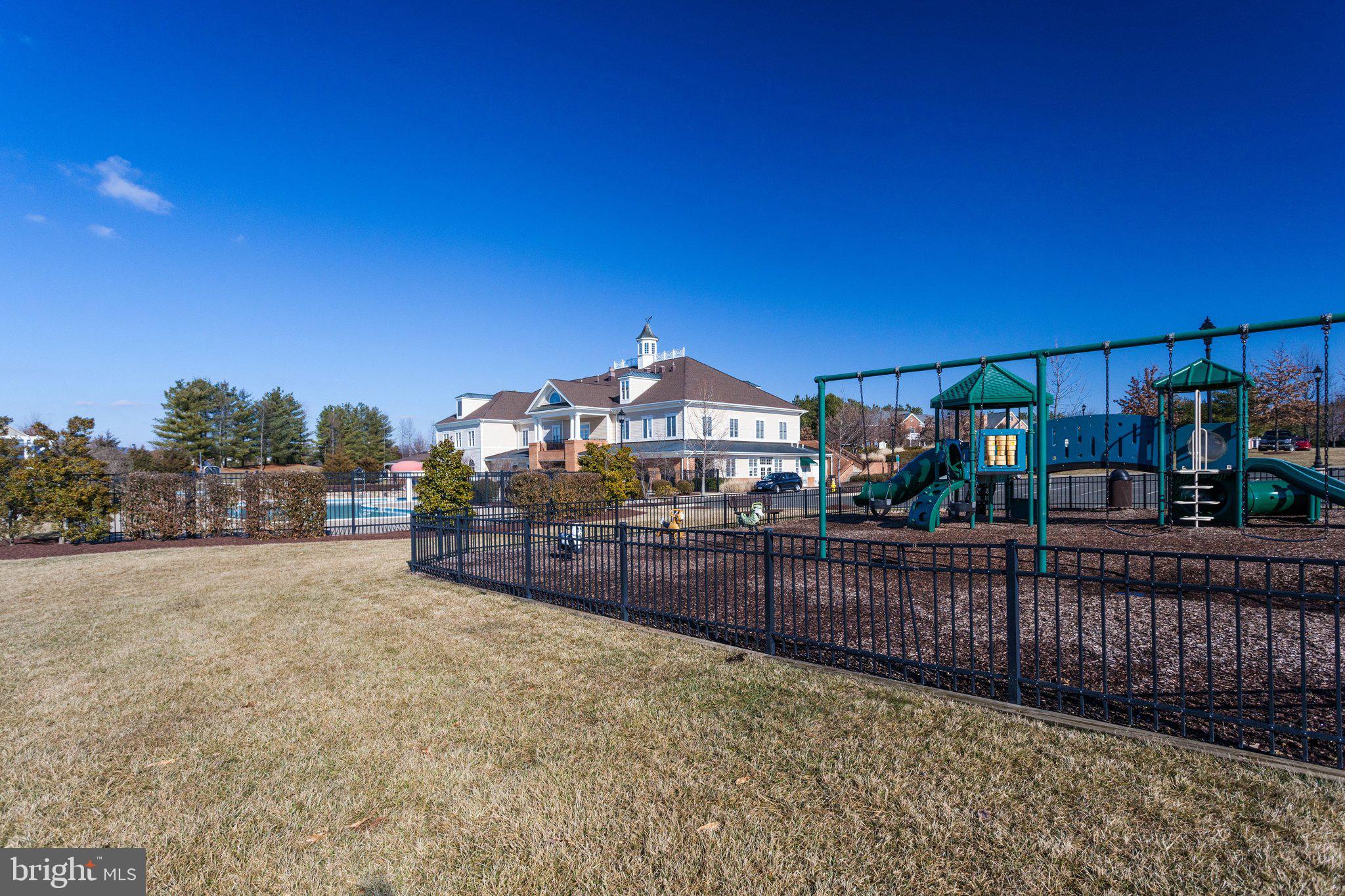 DOMINION VALLEY COUNTRY CLUB - Residential