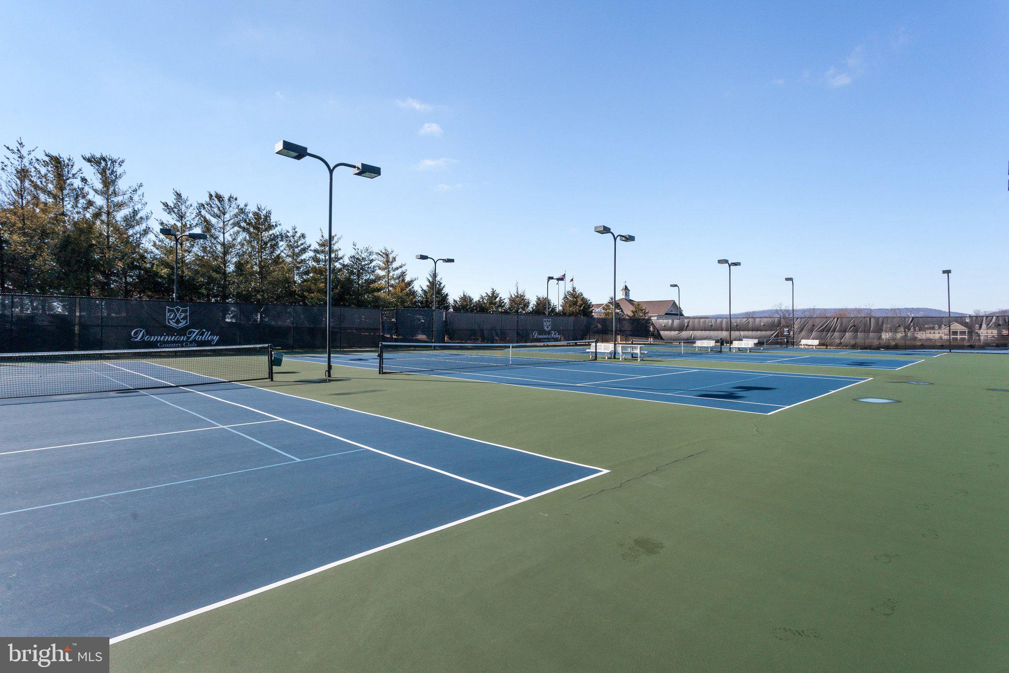 DOMINION VALLEY COUNTRY CLUB - Residential