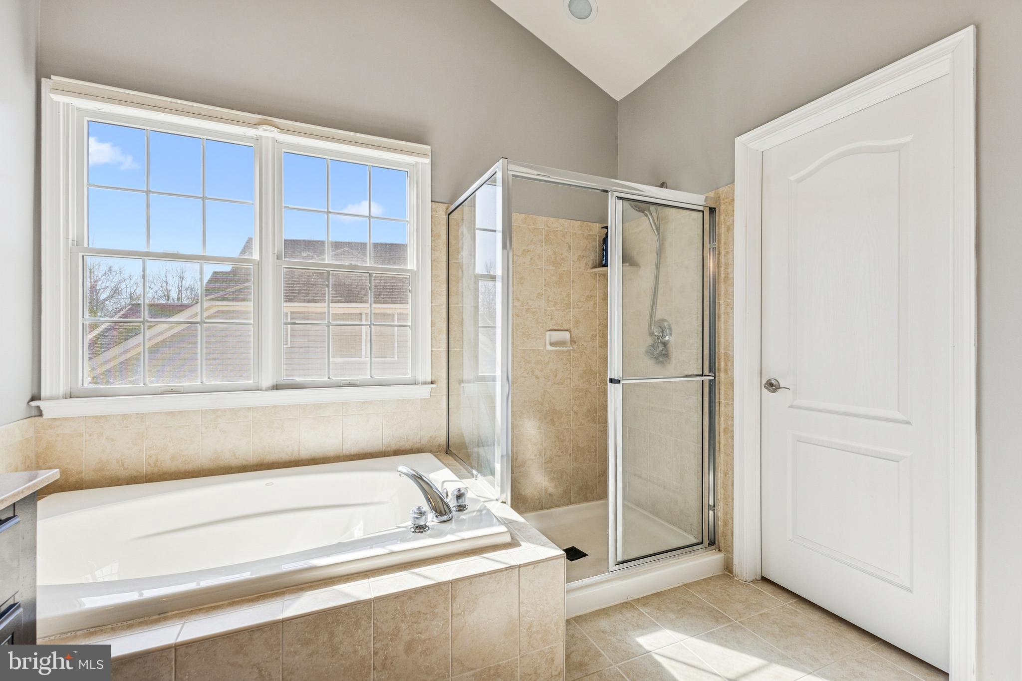 DOMINION VALLEY COUNTRY CLUB - Residential