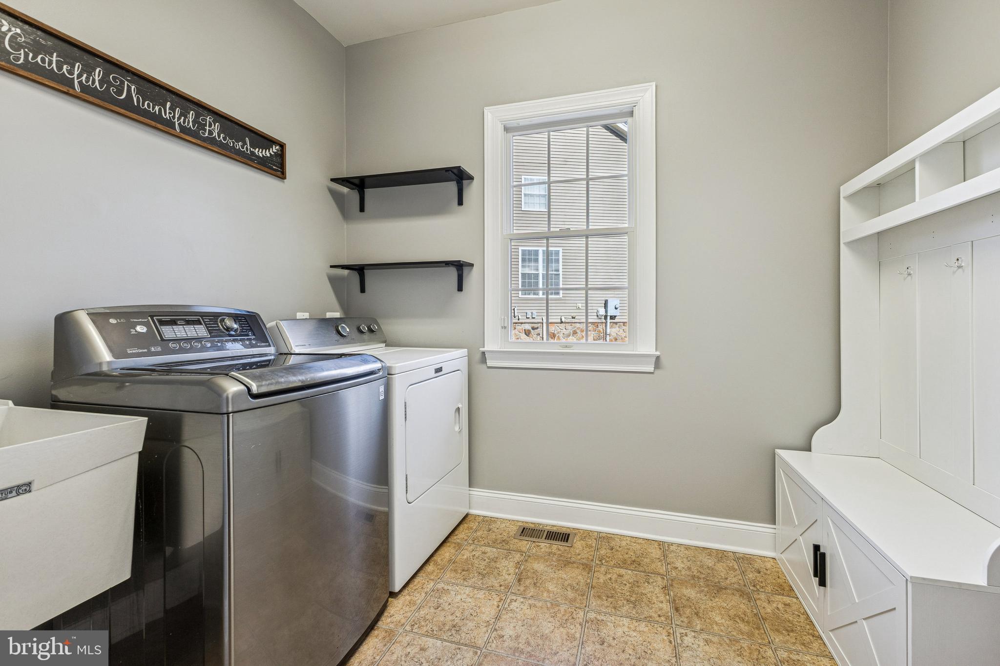 DOMINION VALLEY COUNTRY CLUB - Residential