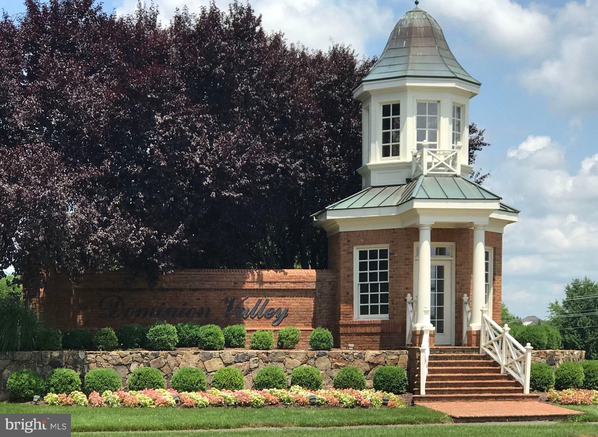 DOMINION VALLEY COUNTRY CLUB - Residential