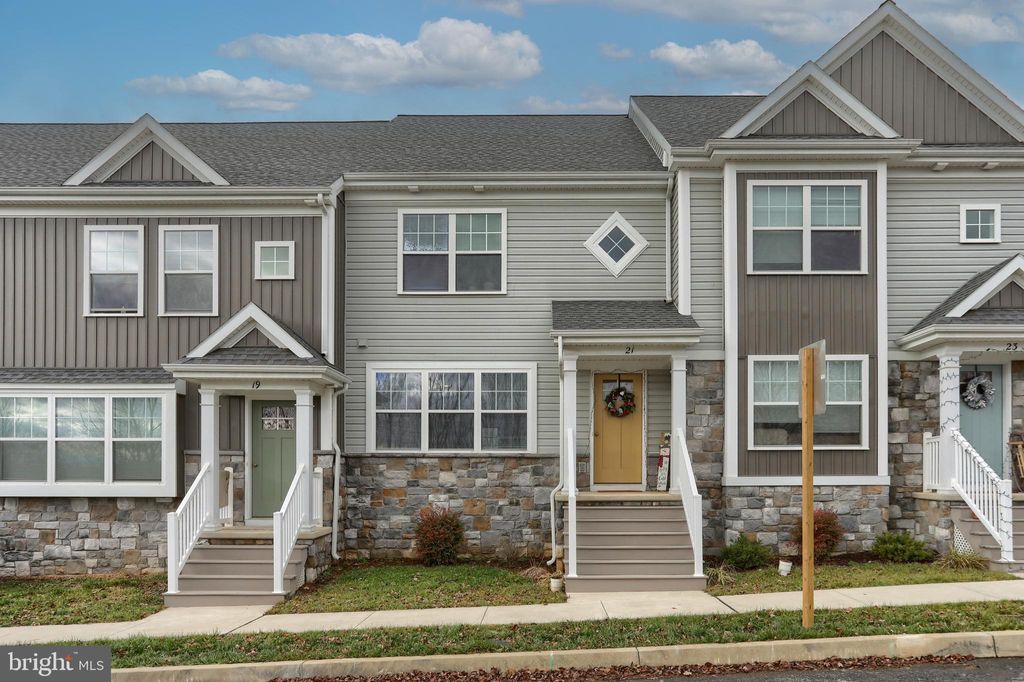 Photo of 21 Coastal Avenue, Ephrata, PA 17522 (MLS # PALA2044900)