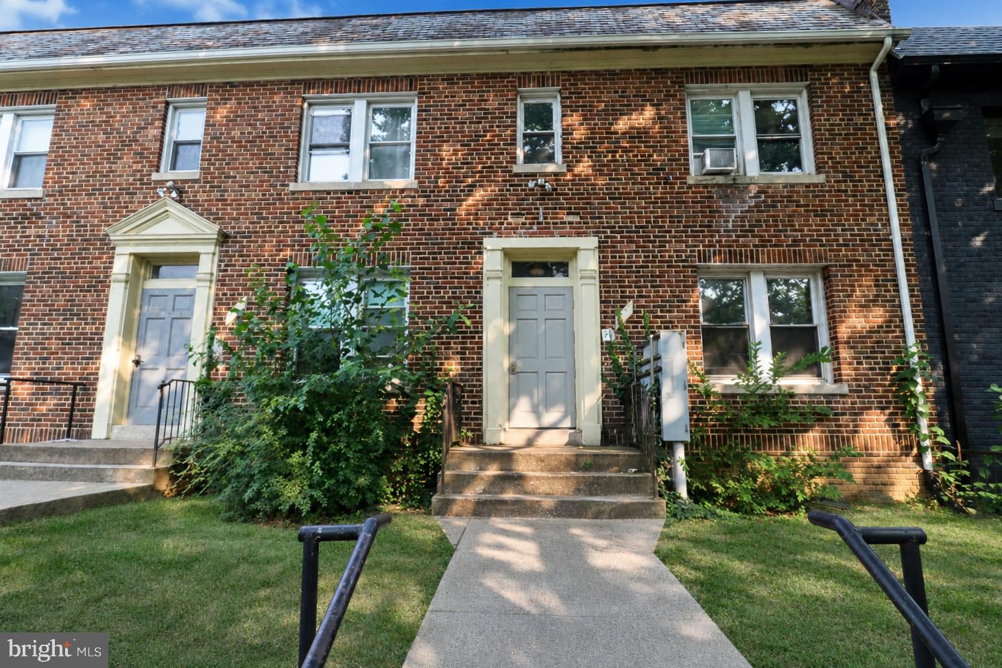 1329 ORREN NE 2