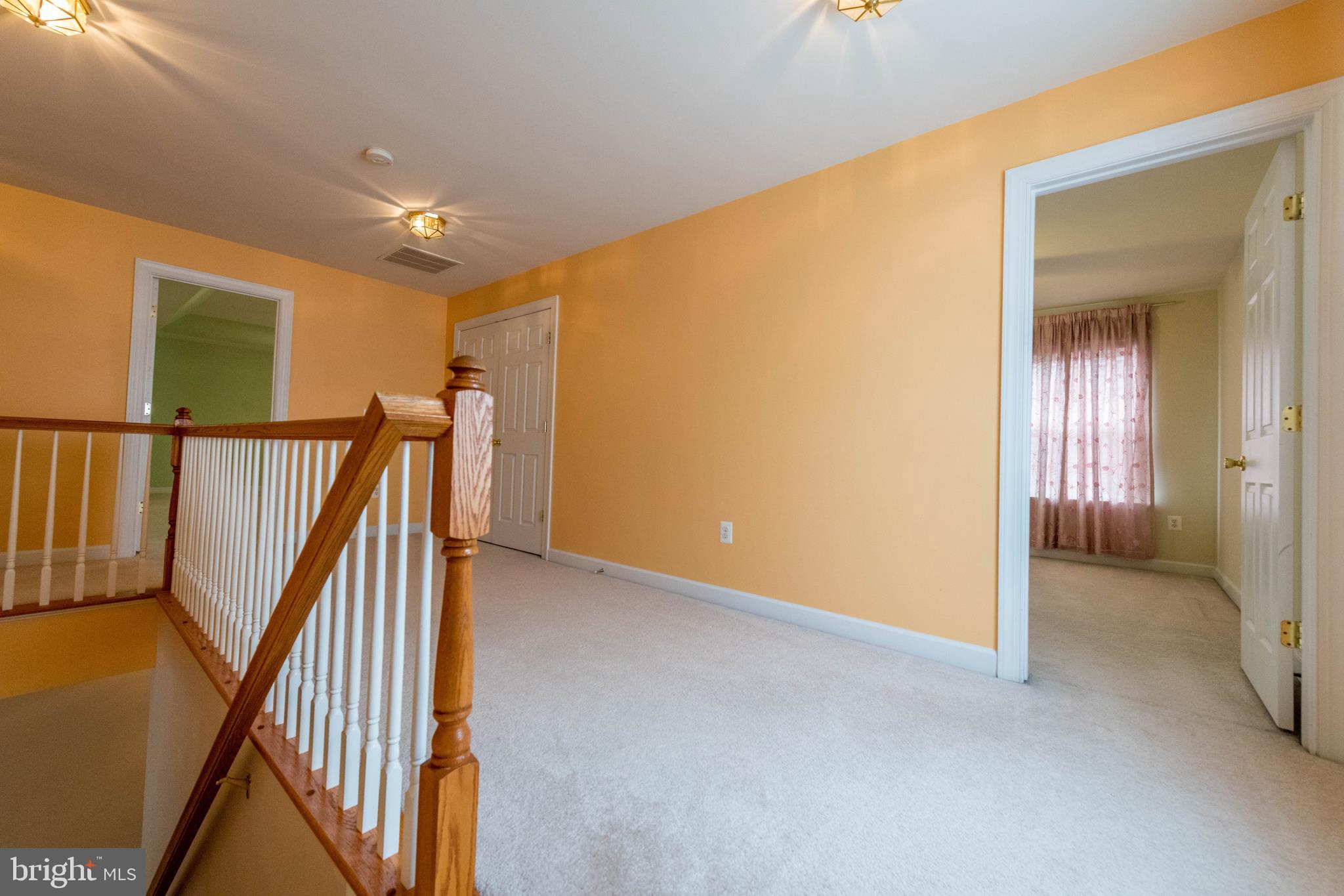 GARRISON WOODS - Residential Lease