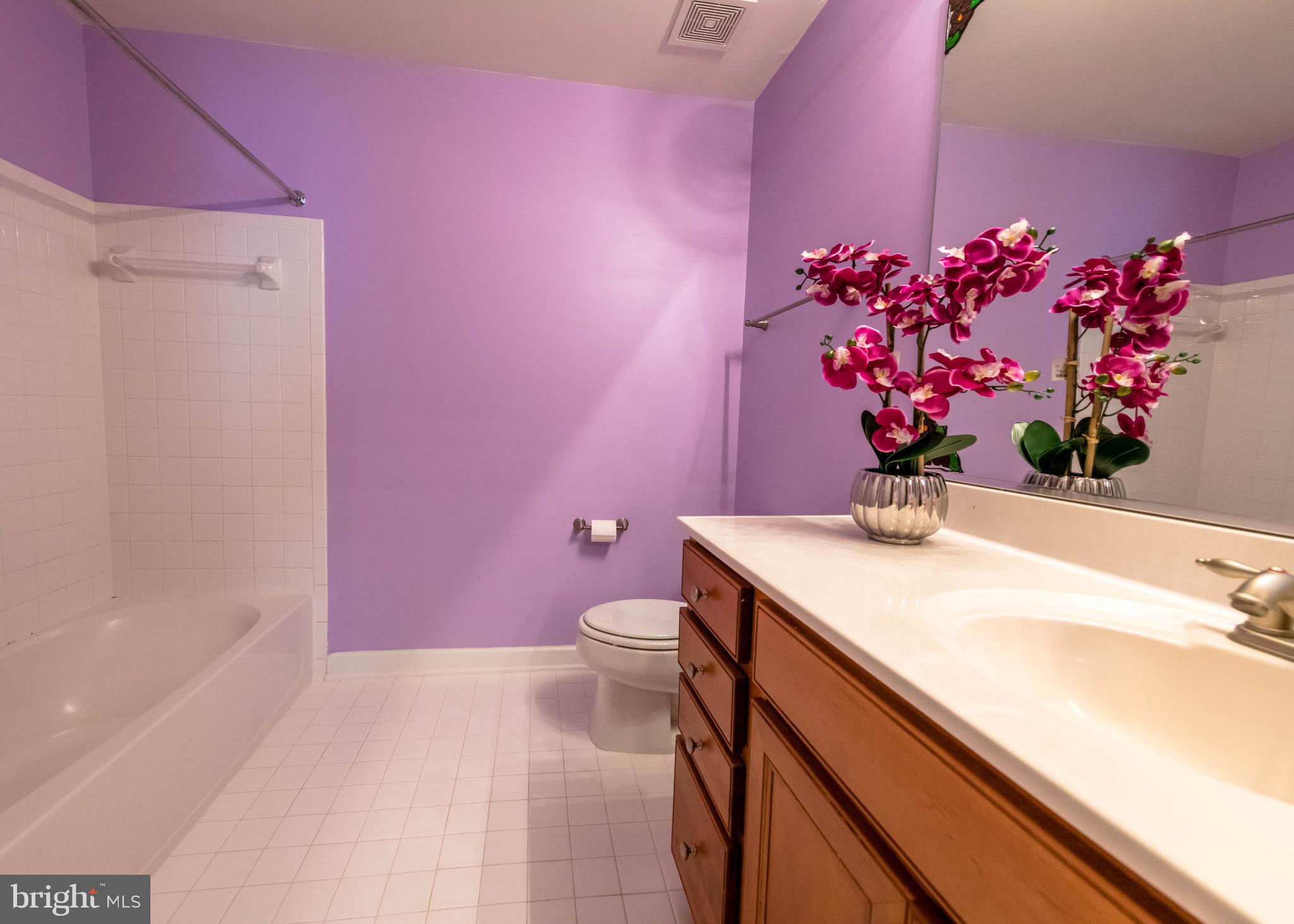 GARRISON WOODS - Residential Lease