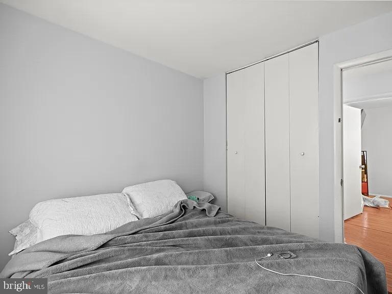 SUNNYSIDE KNOLLS - Residential