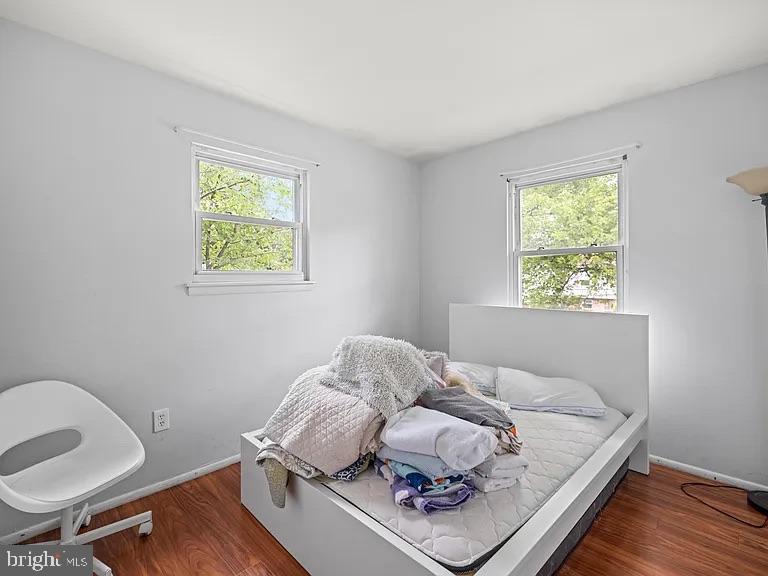 SUNNYSIDE KNOLLS - Residential