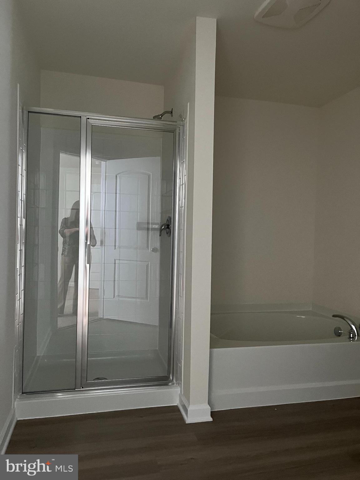 BROOKFIELD ON THE POTOMAC - Residential Lease