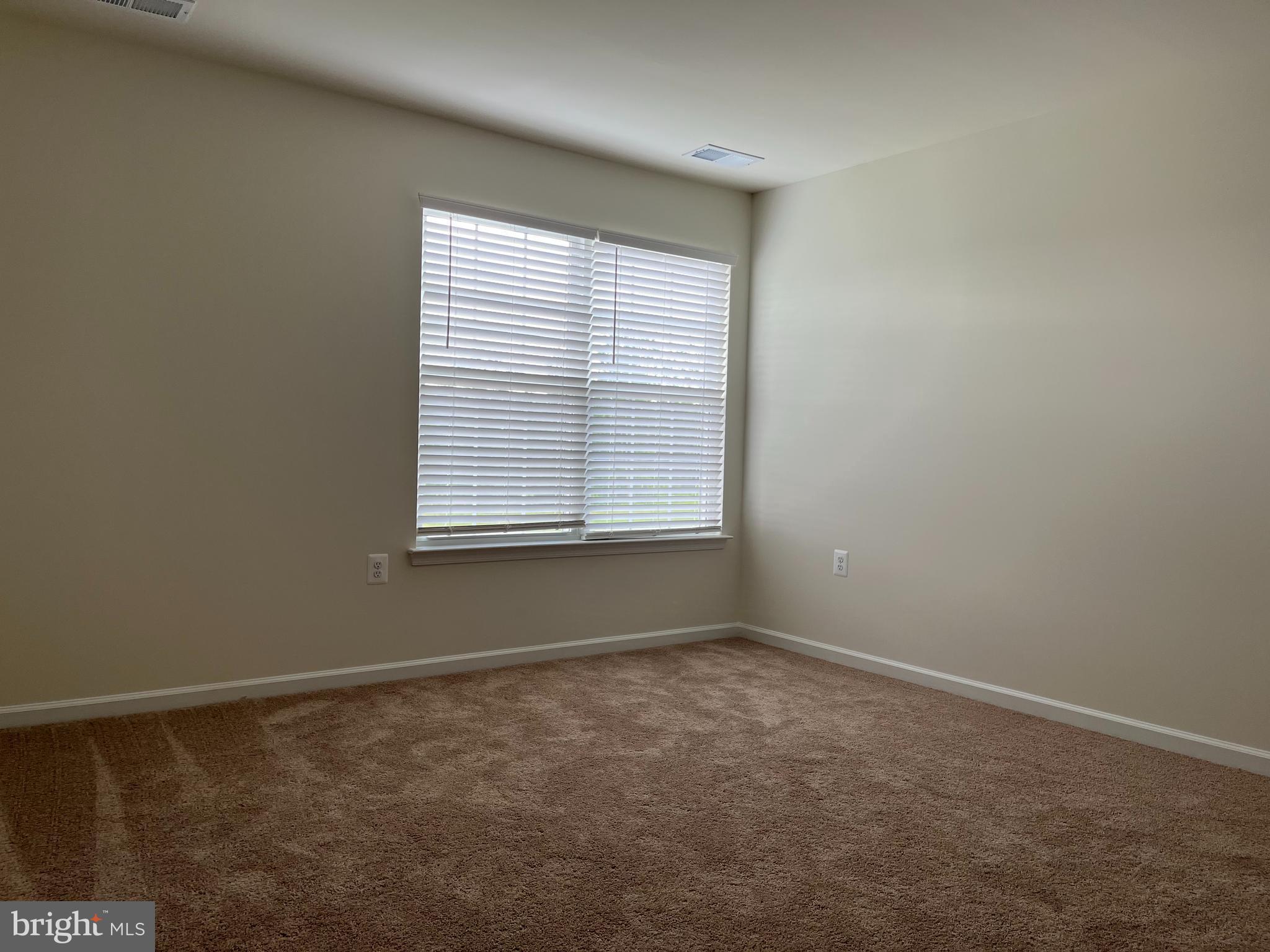 BROOKFIELD ON THE POTOMAC - Residential Lease