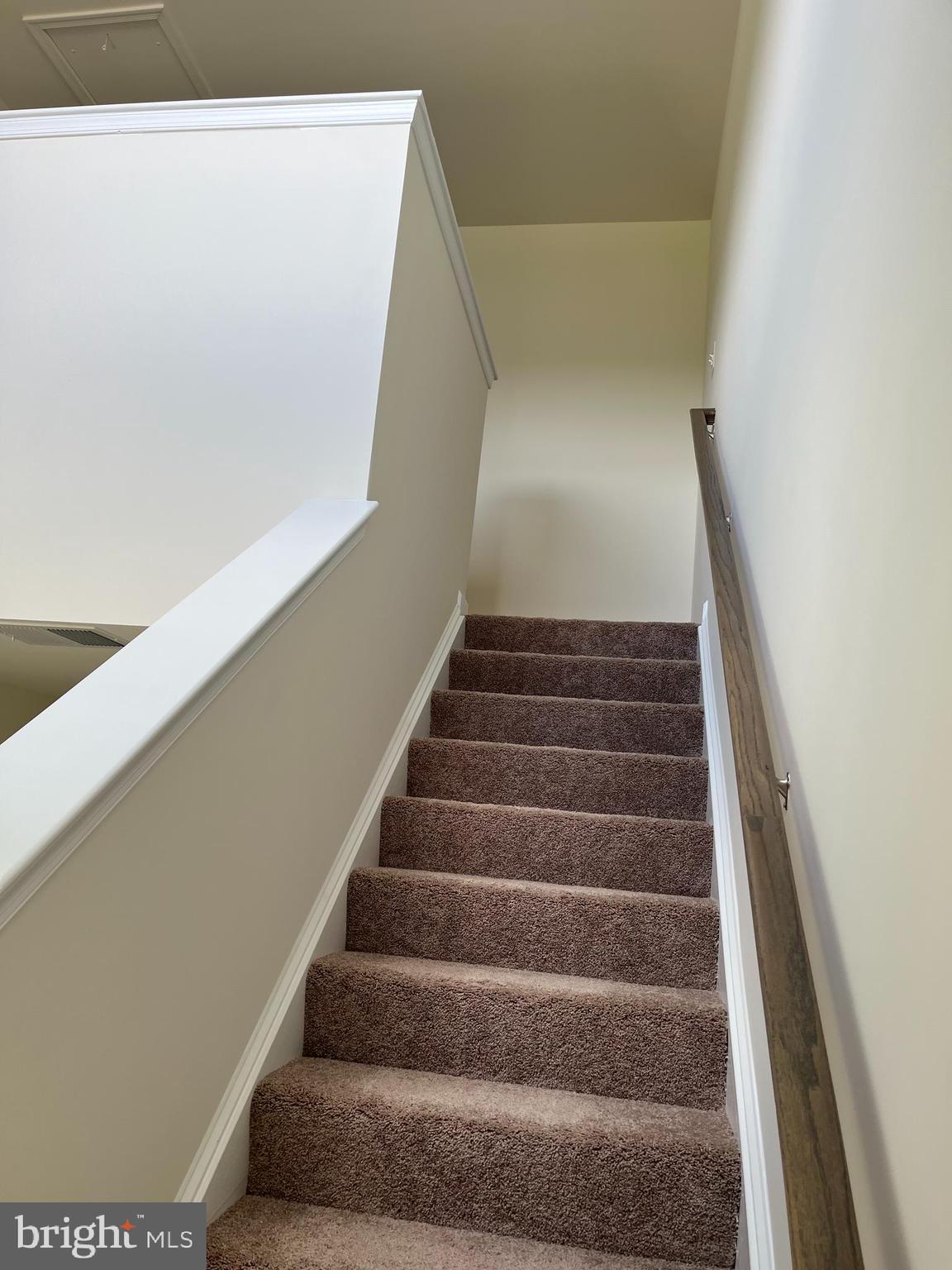 BROOKFIELD ON THE POTOMAC - Residential Lease