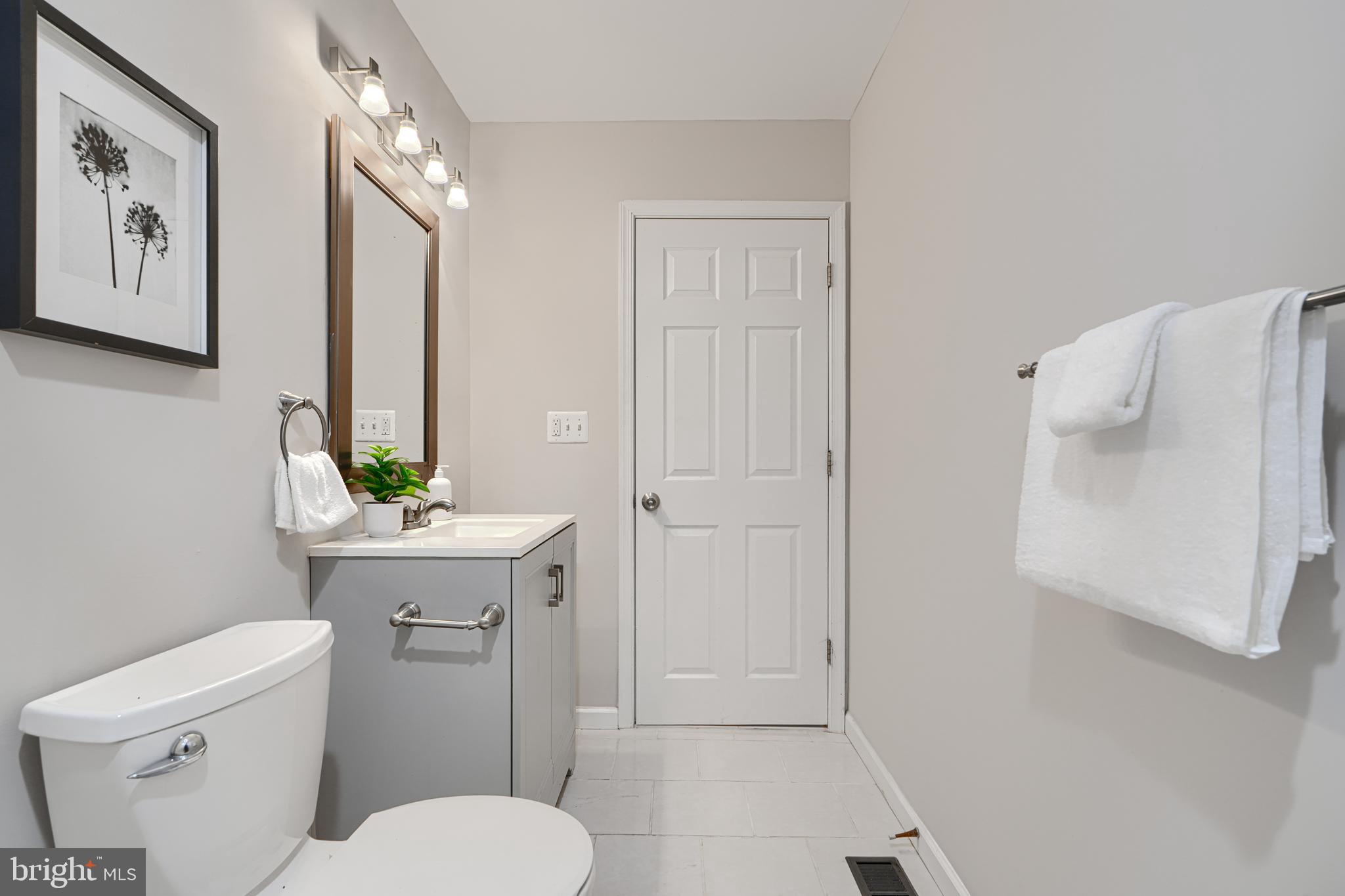 WASHINGTON VILLAGE - Residential