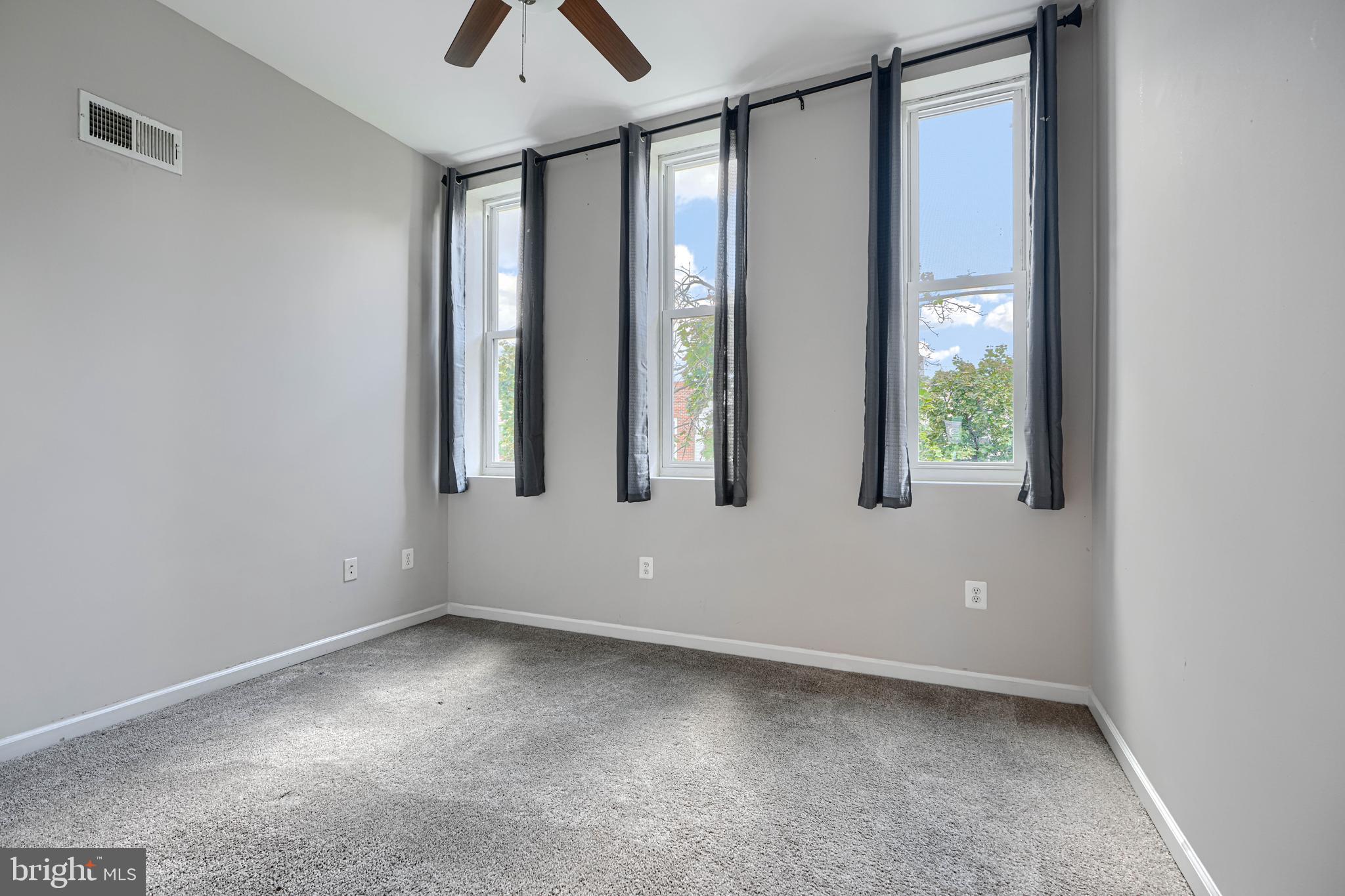 WASHINGTON VILLAGE - Residential