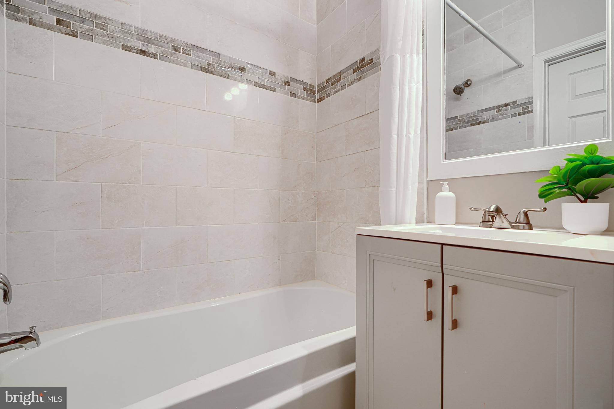 WASHINGTON VILLAGE - Residential