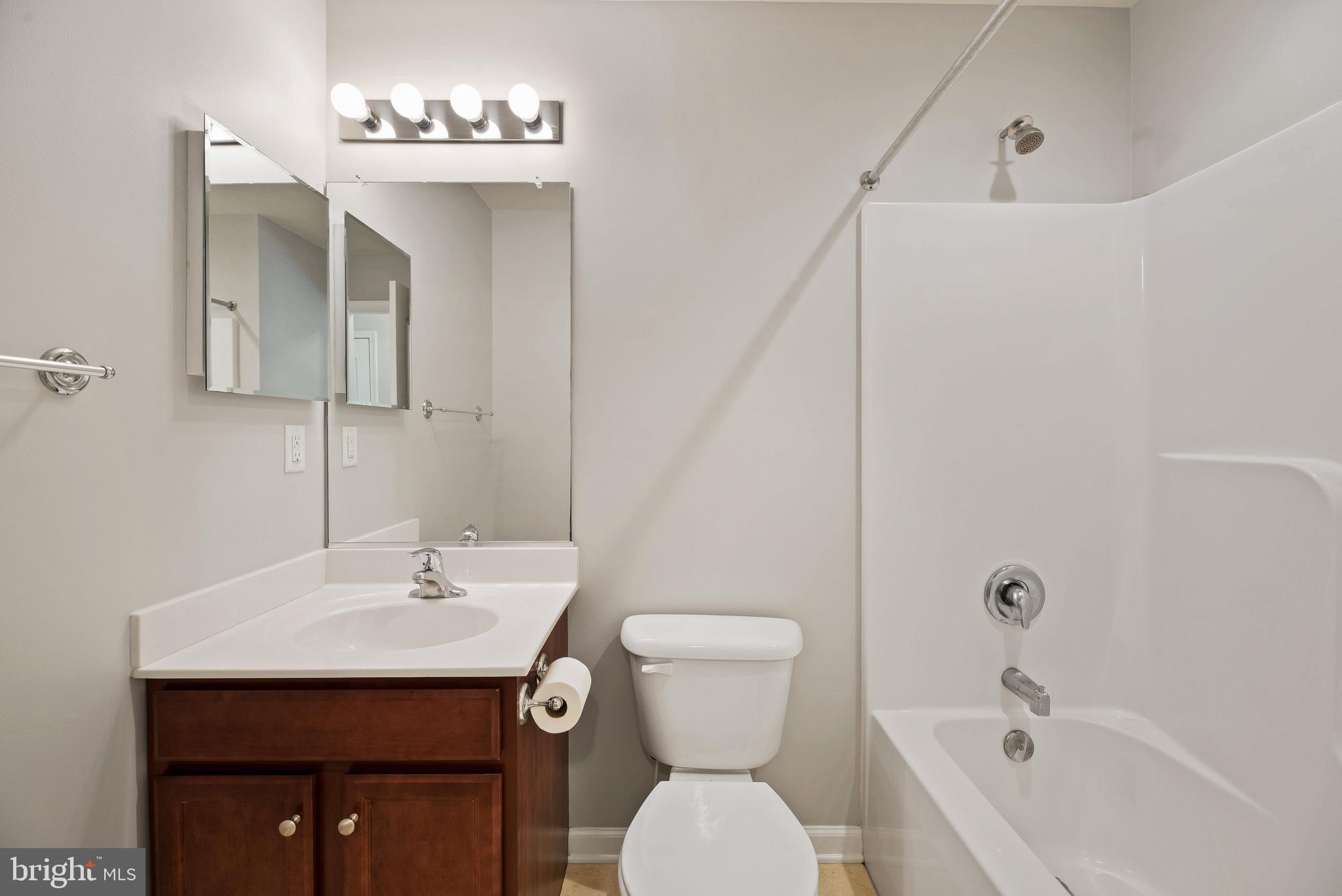 KENT ISLAND ESTATES - Residential