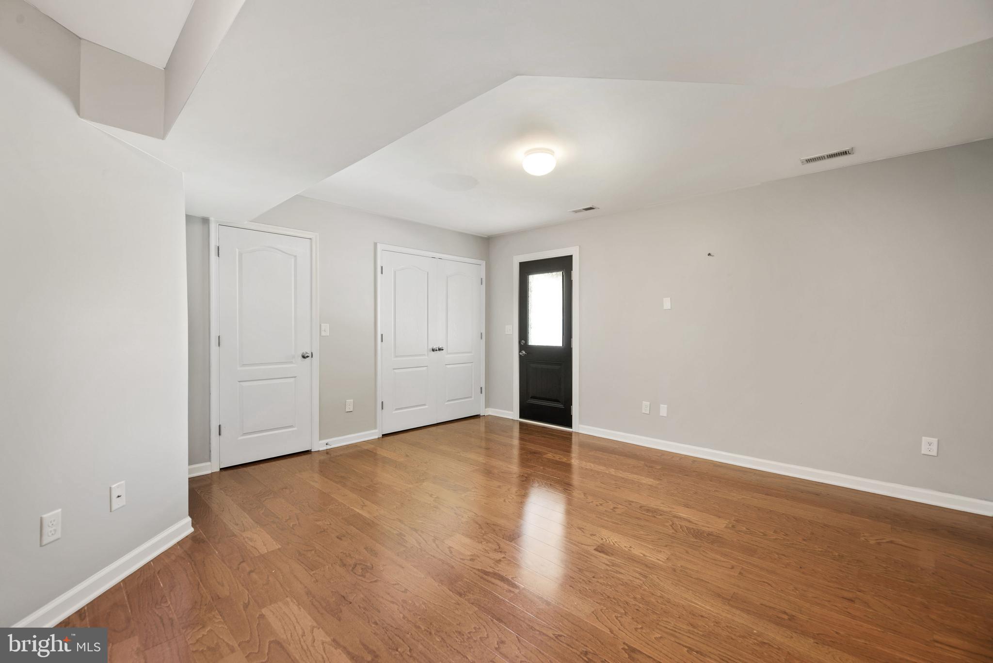 KENT ISLAND ESTATES - Residential