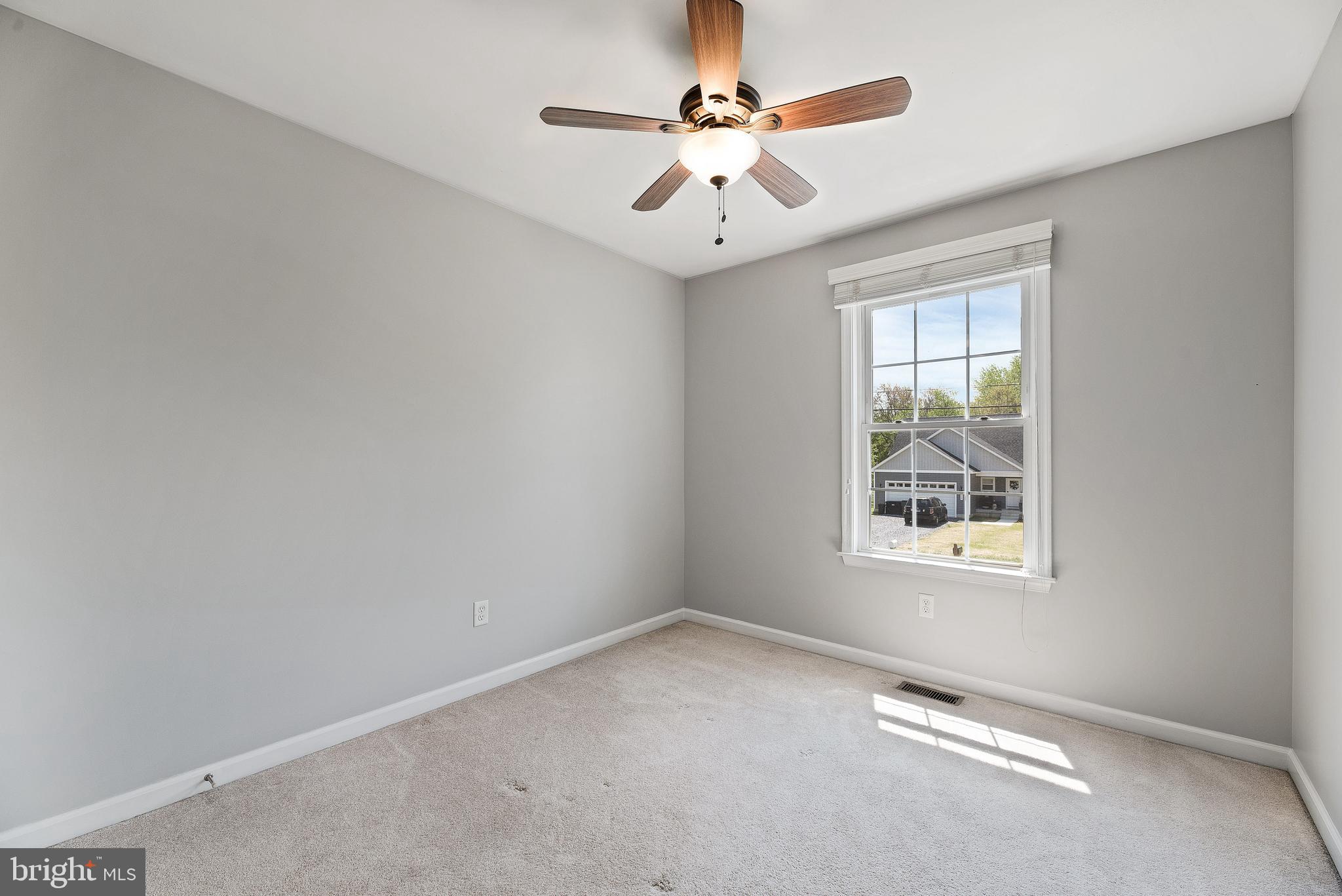 KENT ISLAND ESTATES - Residential