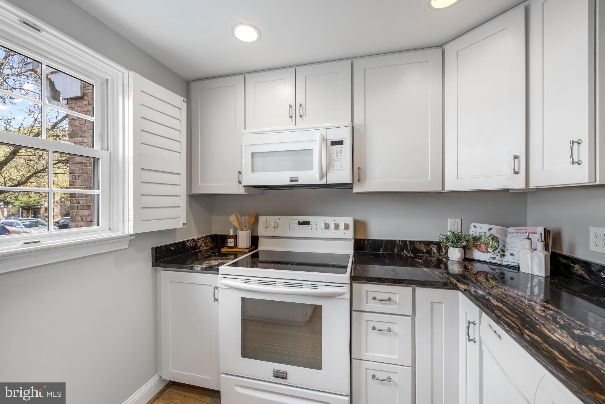 6145 STRASBURG DRIVE