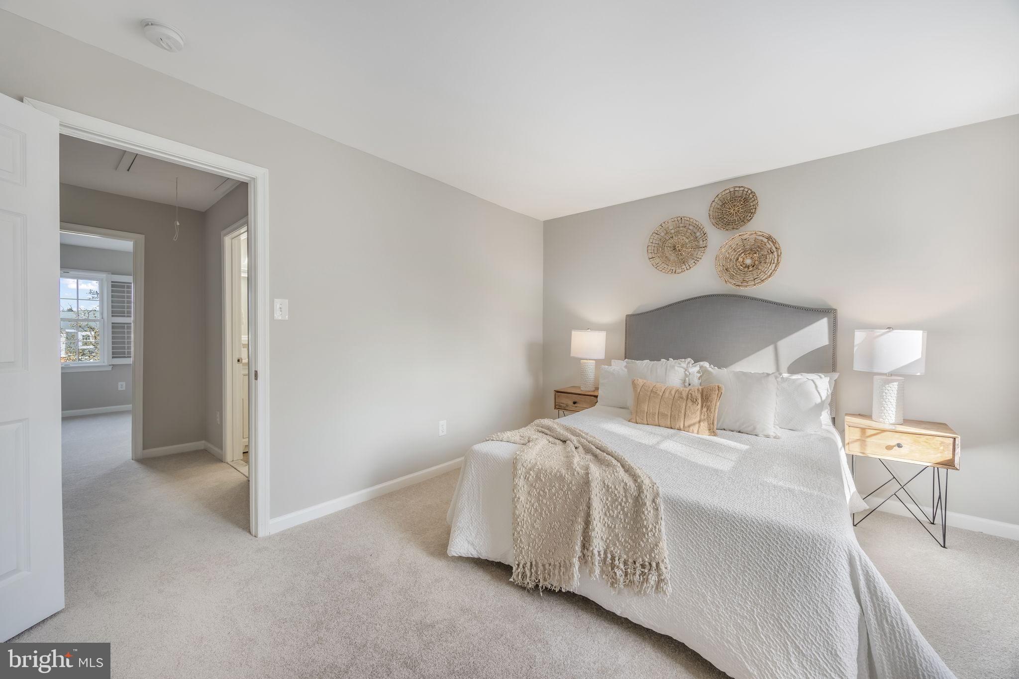 THE MEADOWS - Residential