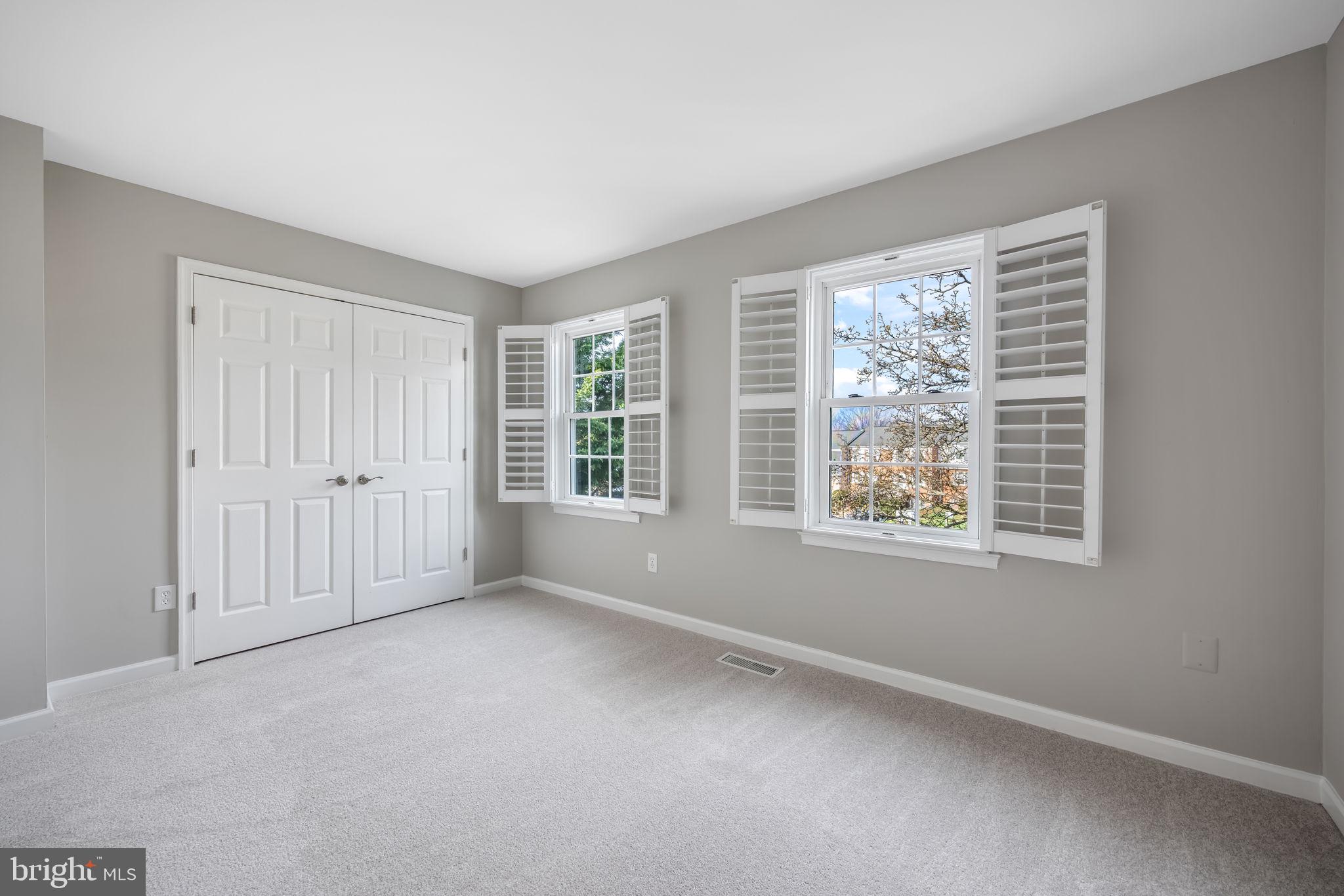 THE MEADOWS - Residential