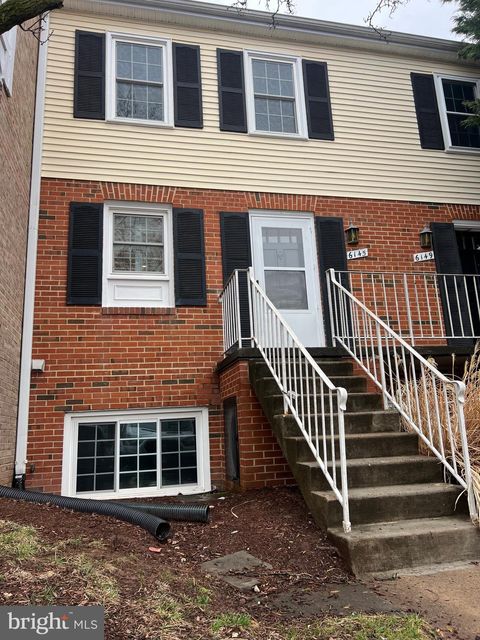 Photo of 6145 Strasburg Drive, CENTREVILLE, VA 20121 (MLS # VAFX2293608)