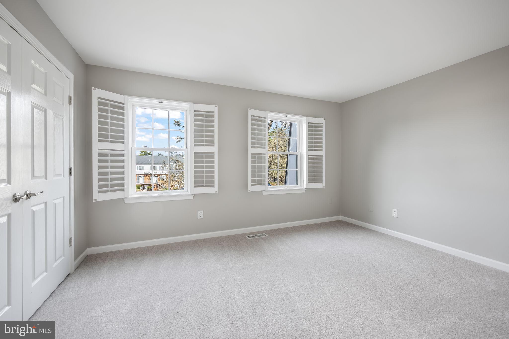 THE MEADOWS - Residential