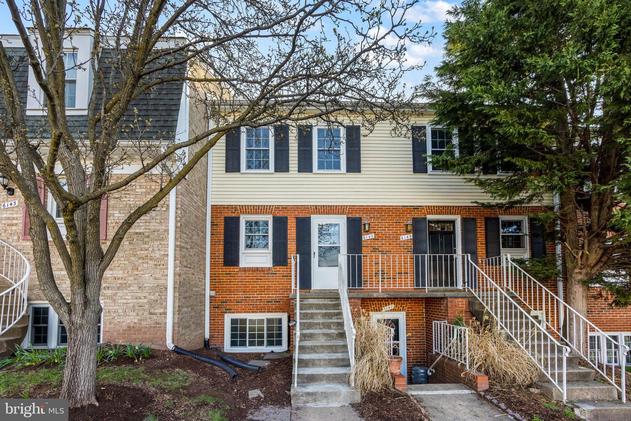 THE MEADOWS - Residential