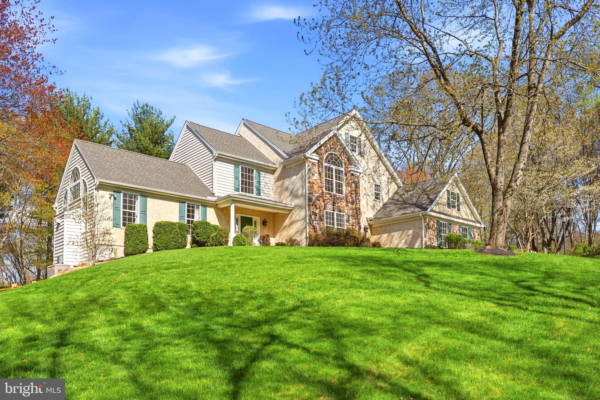 520 SUNSET HOLLOW ROAD