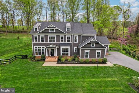 39961 LONGVIEW CREST PLACE LEESBURG VA 20175