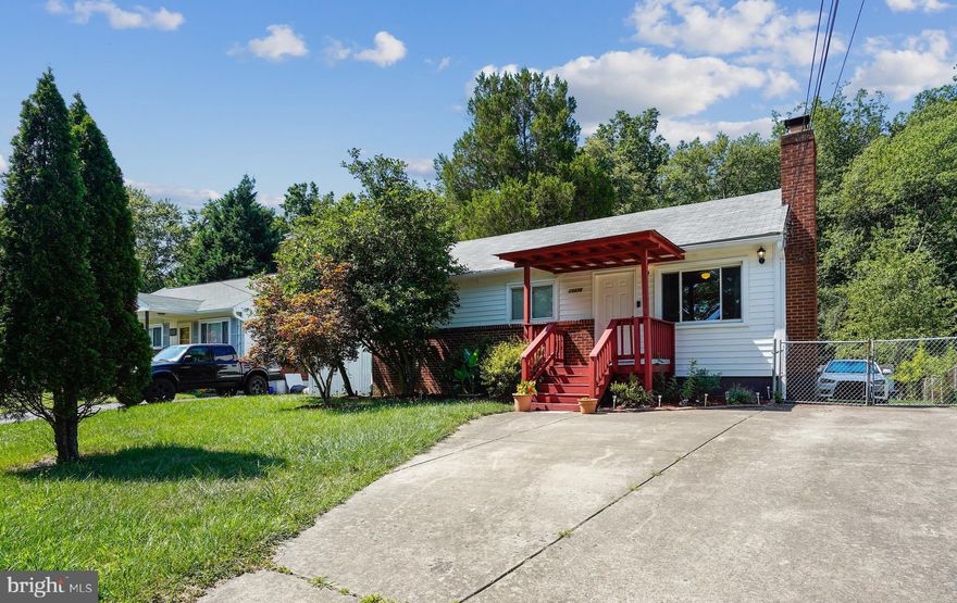 We are ready for your tour.  Come check out this updated home. Great bright natural light flooded living room with raised hearth fireplace and gleaming wood flooring. Spacious dining room ready to accommodate family dinners and friends' gatherings.  Big kitchen addition with all the modern touches with stainless steel appliances, ceramic flooring, granite counters, plenty of cabinet space and room for table.  Ample bedrooms and remodeled bathroom. Lower level Features a huge recreation room, office space, a den or guest room for the visiting  or extended family. Look at the big and private back yard with deck for all your seasonal fun and celebrations. Excellent location just couple of lights to 95. Close to shops, restaurants parks and minutes to Occoquan, Potomac Mills, Quantico Base, Fort Belvoir, Fairfax, DC, Pentagon, National harbor and other point of interest. Open House Sunday 1-4pm.