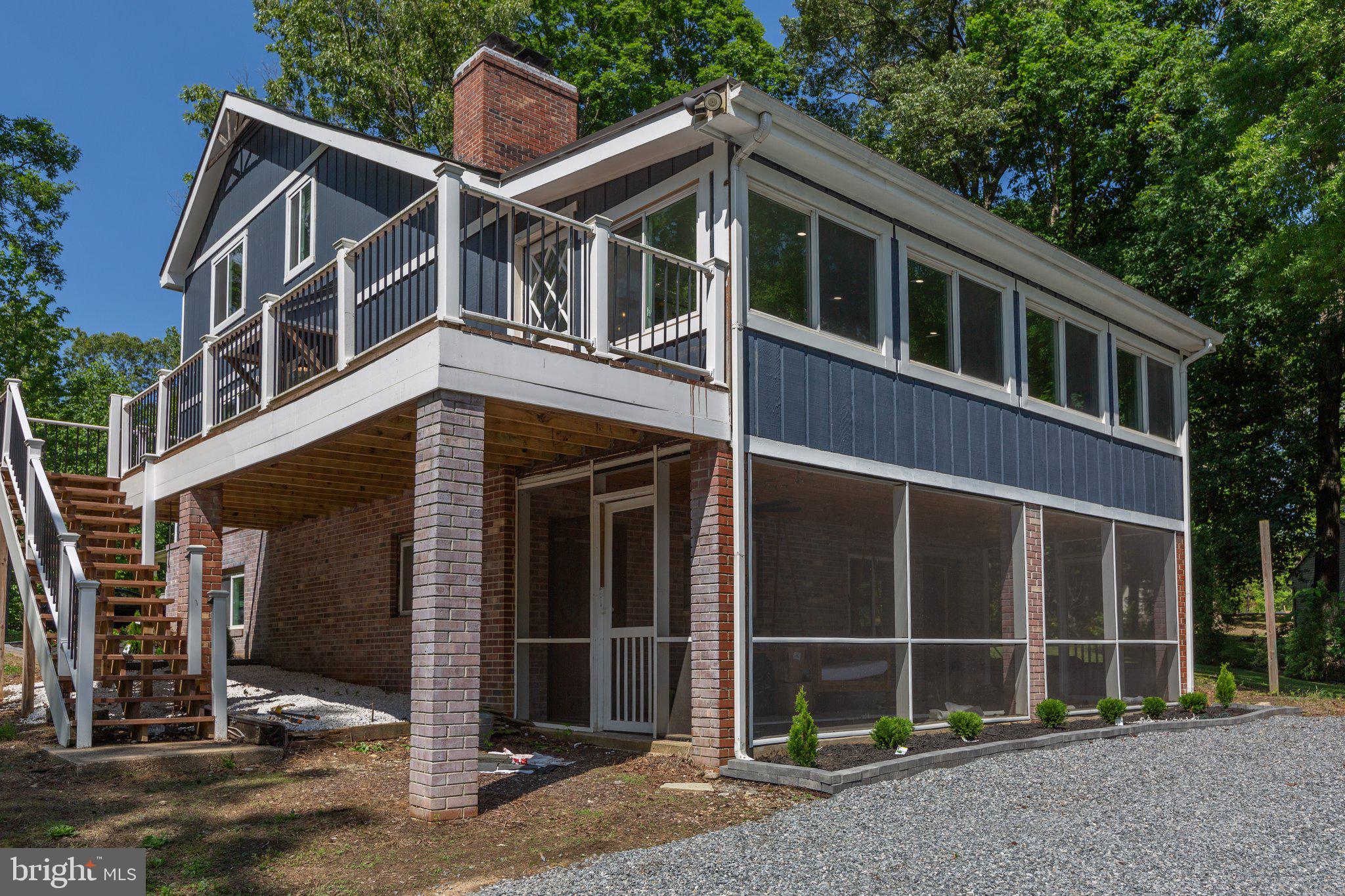 LAKE LAND OR - Residential