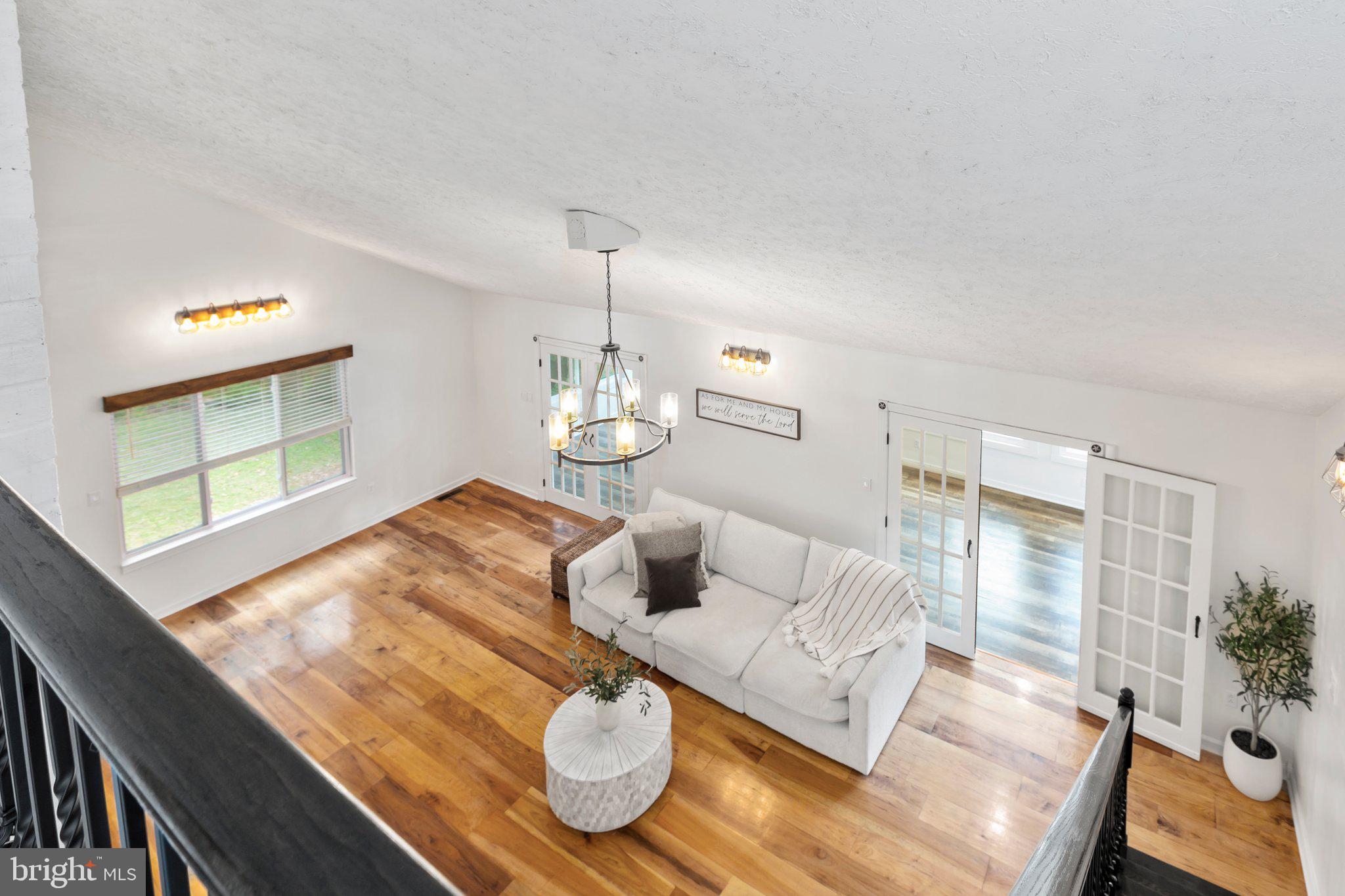 LAKE LAND OR - Residential