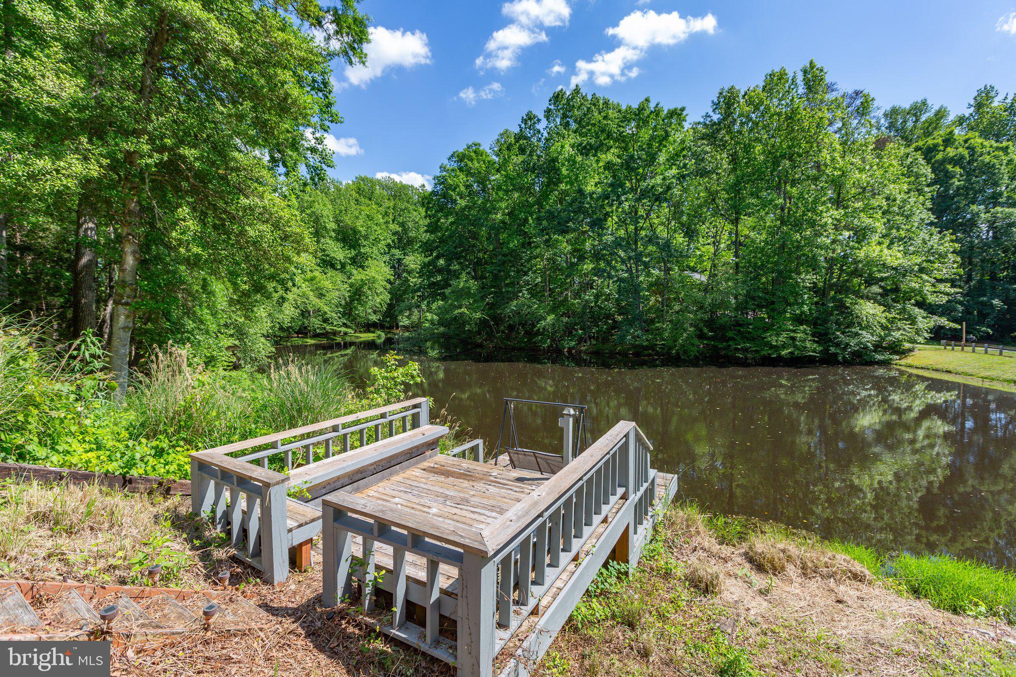 LAKE LAND OR - Residential