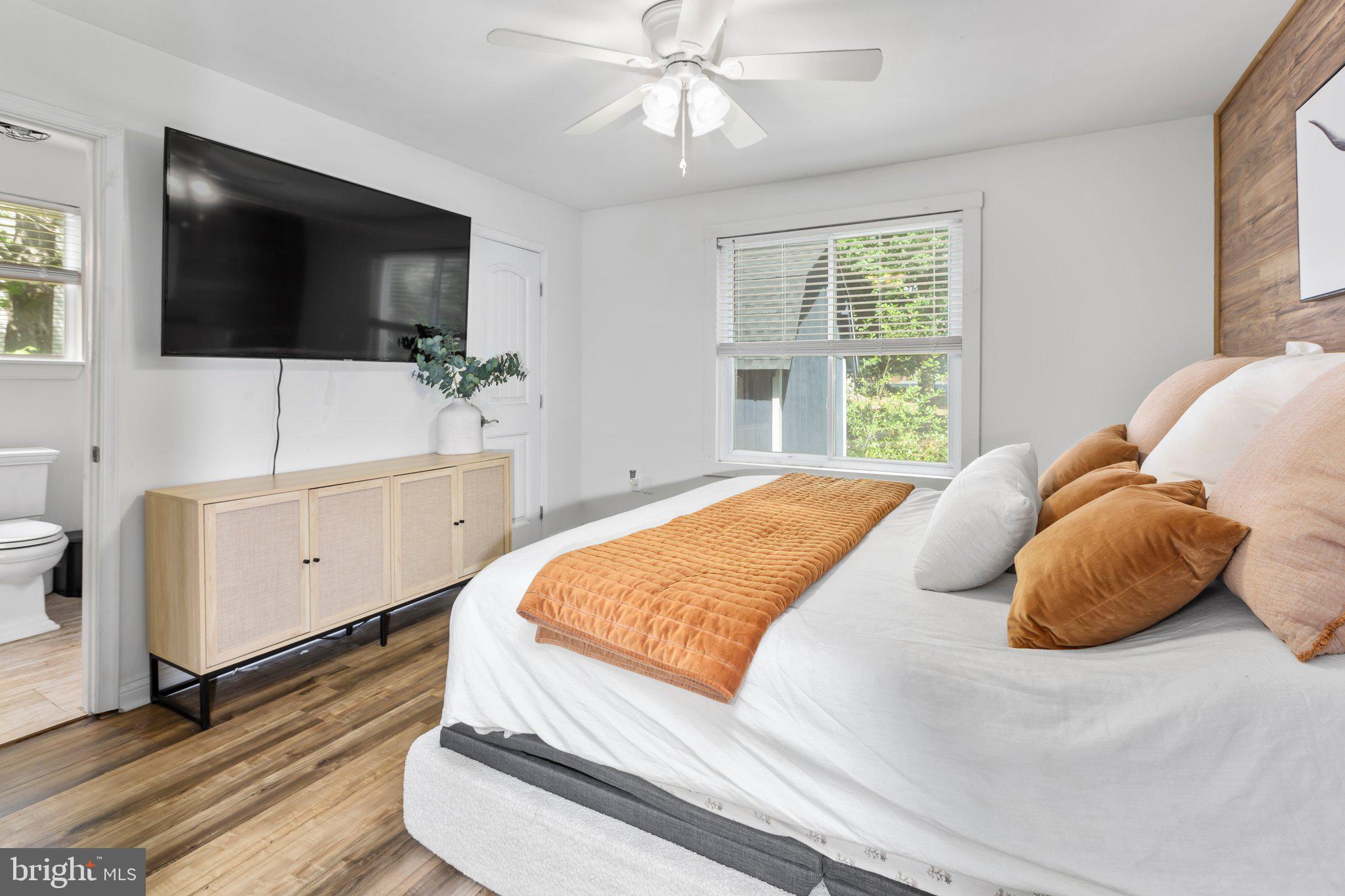 LAKE LAND OR - Residential