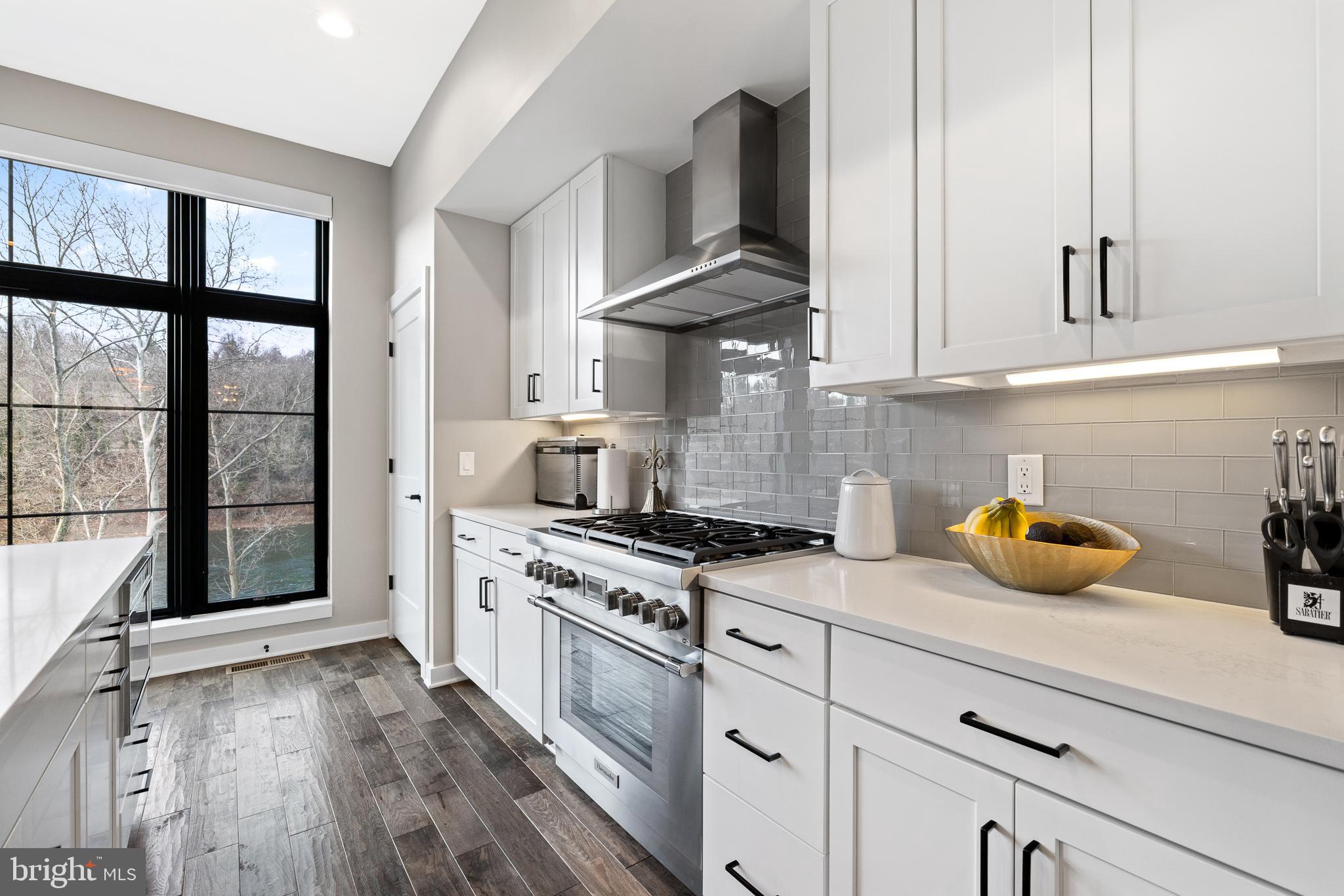 MANAYUNK - Residential