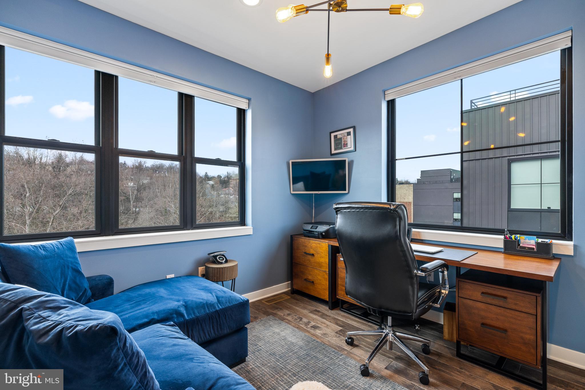 MANAYUNK - Residential