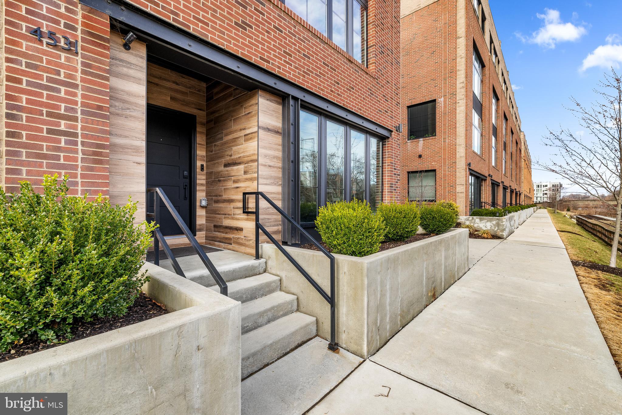 MANAYUNK - Residential