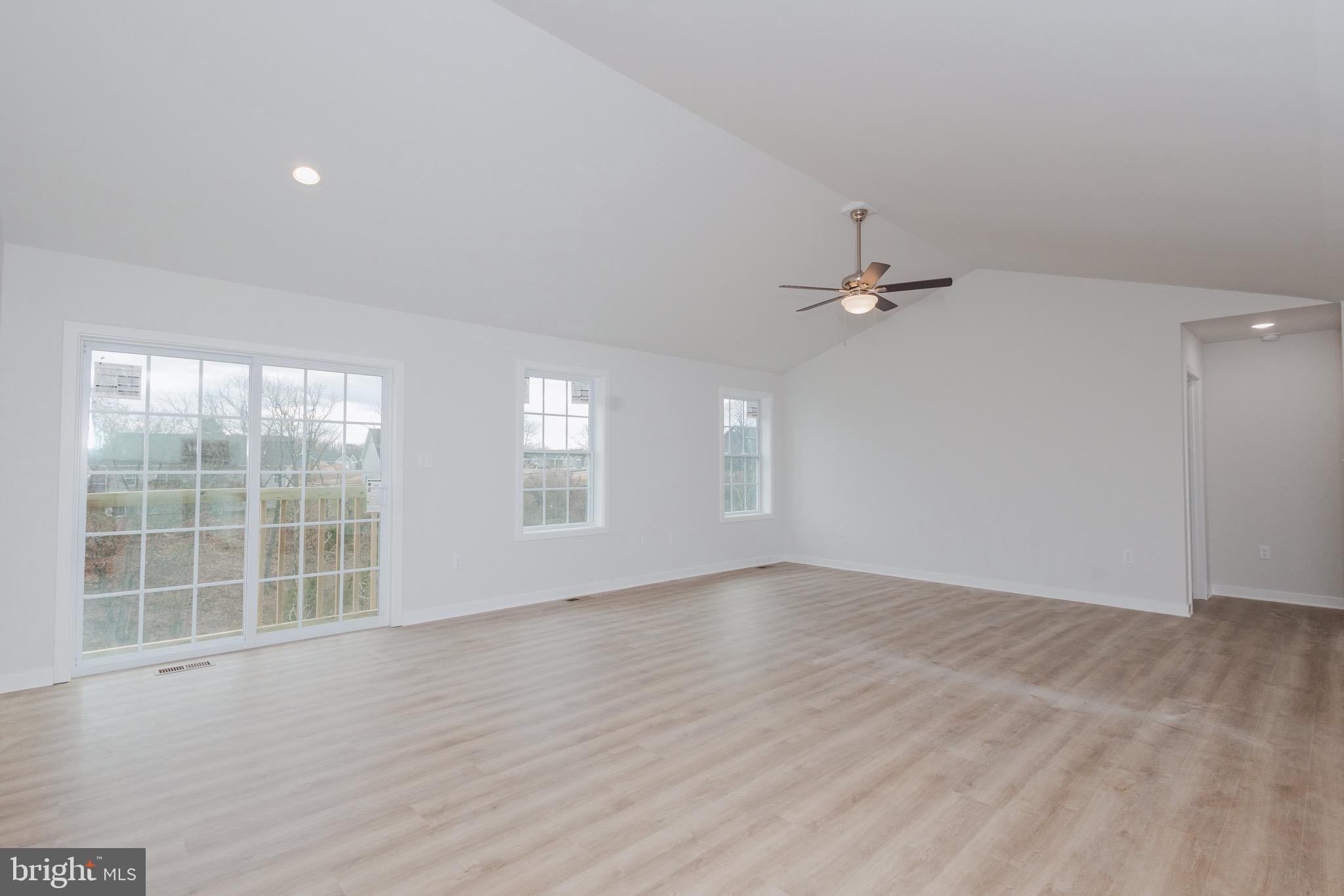 HARVEST GLEN - Residential