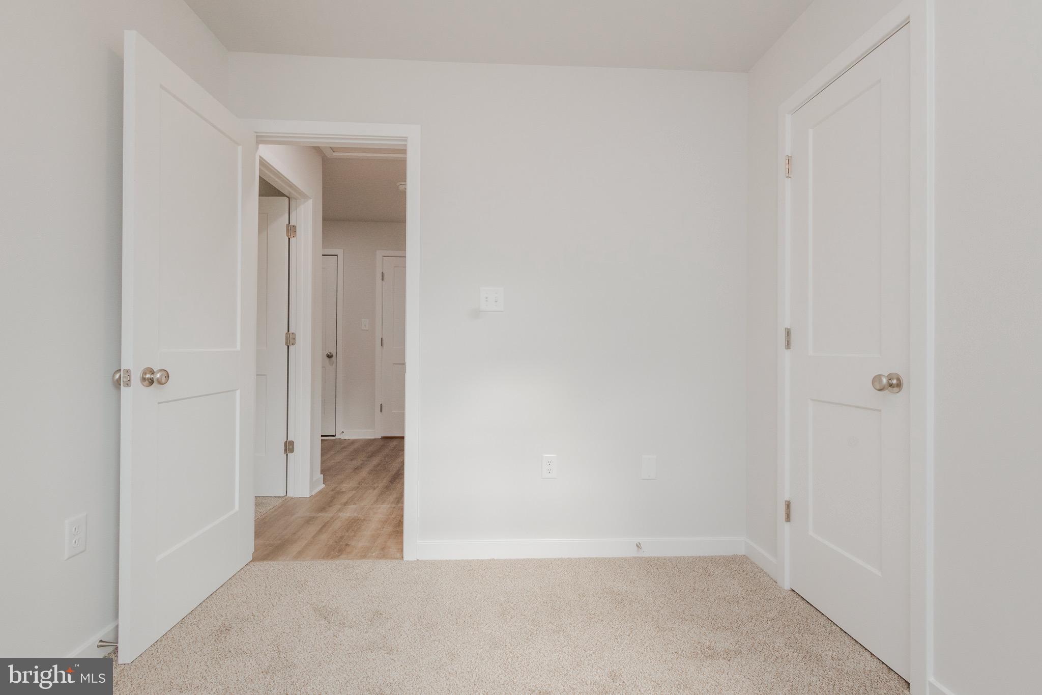 HARVEST GLEN - Residential