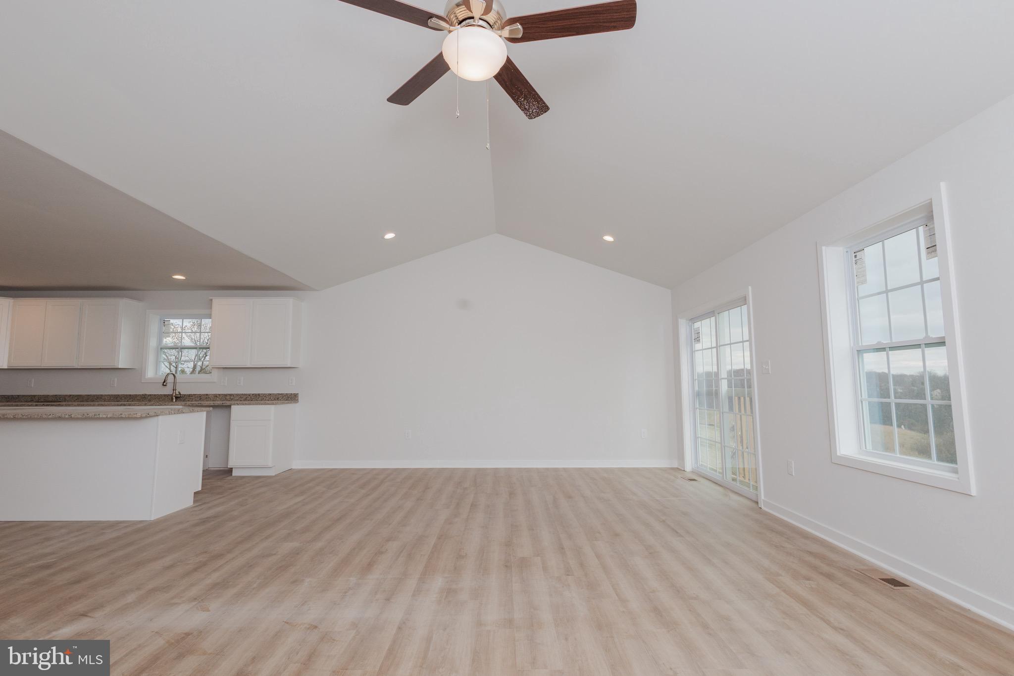 HARVEST GLEN - Residential