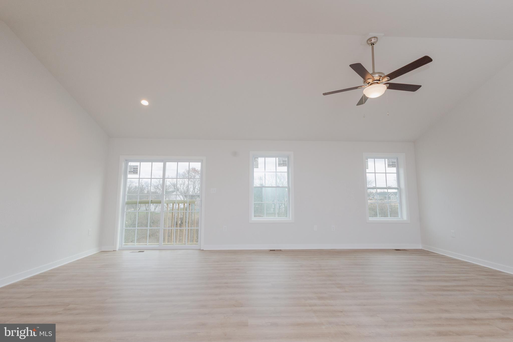 HARVEST GLEN - Residential