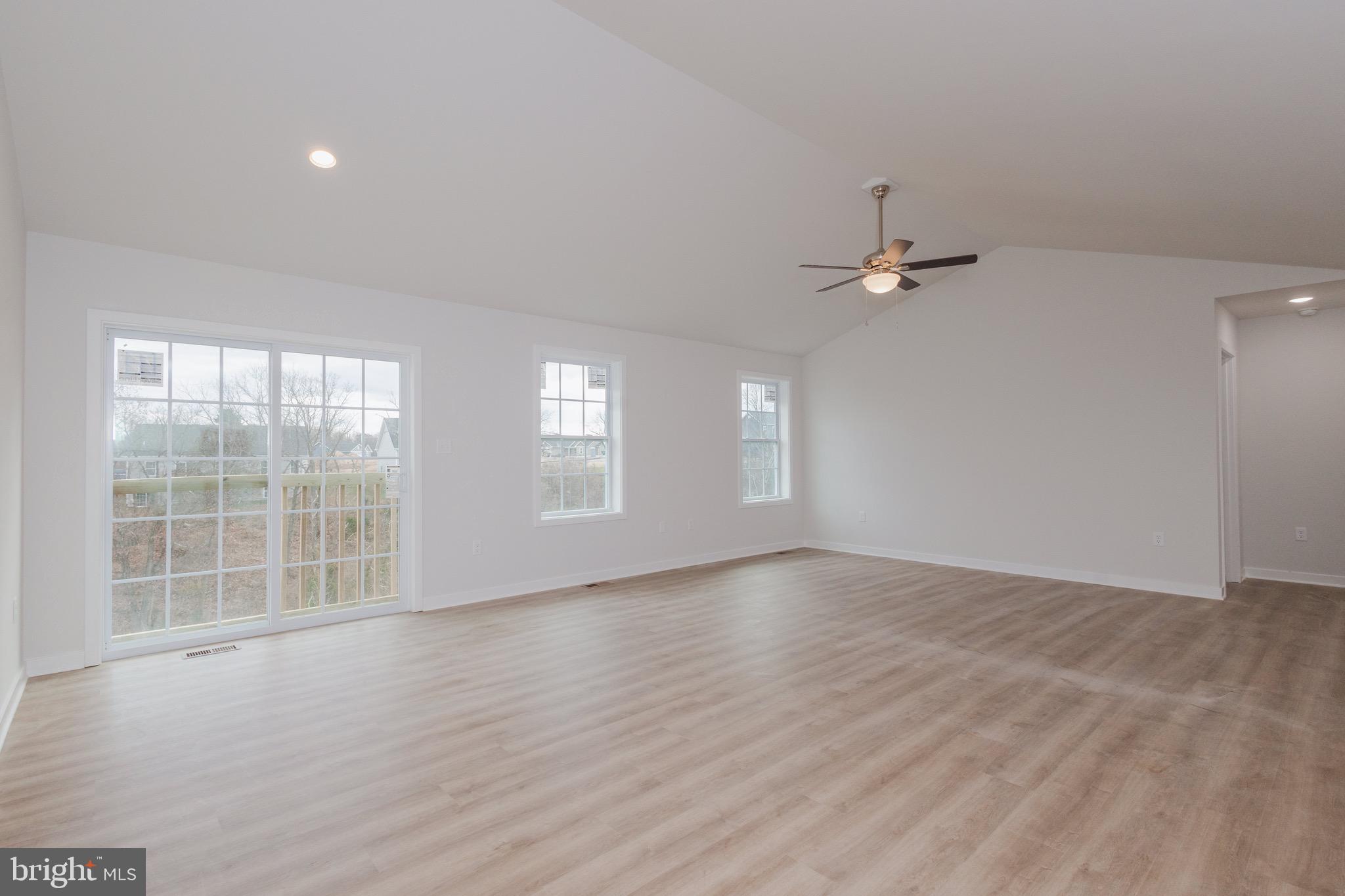 HARVEST GLEN - Residential