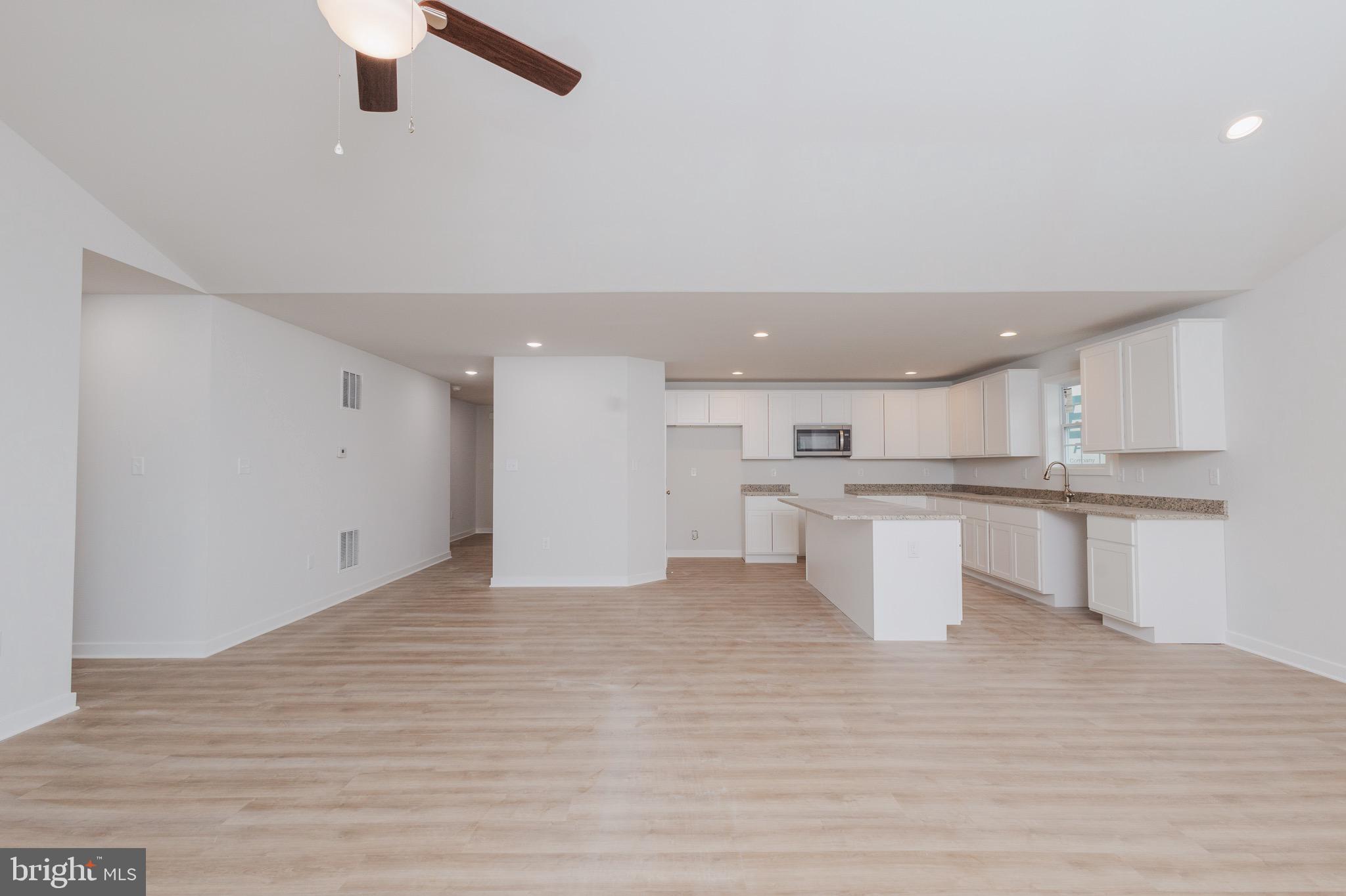 HARVEST GLEN - Residential