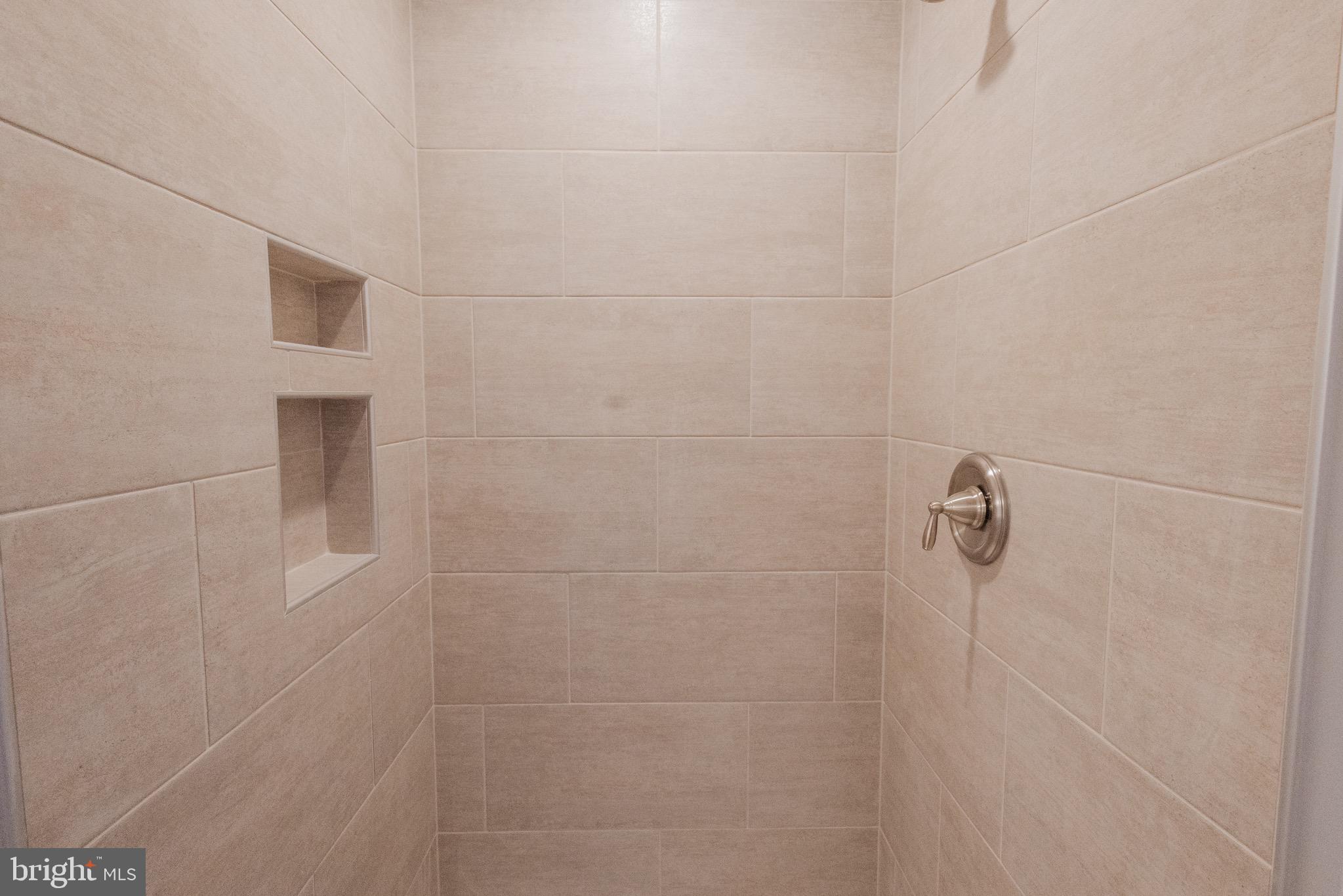 HARVEST GLEN - Residential