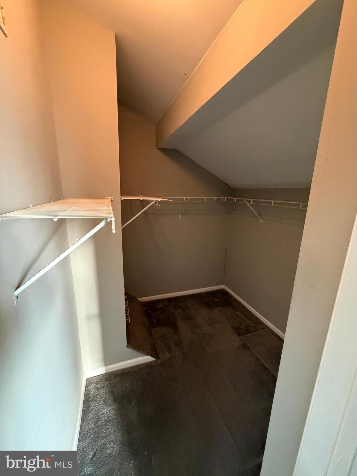 CRESTWOOD CONDO - Residential