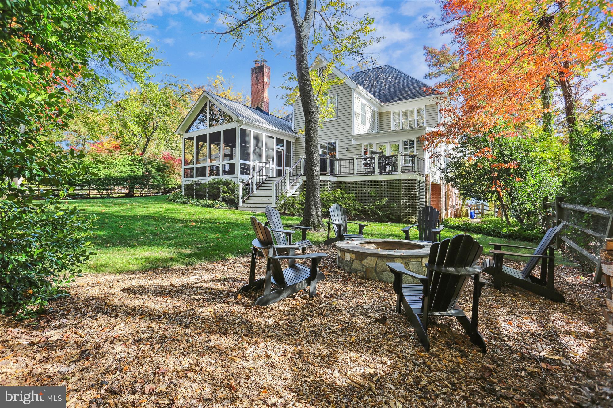 MANOR PARK - Residential