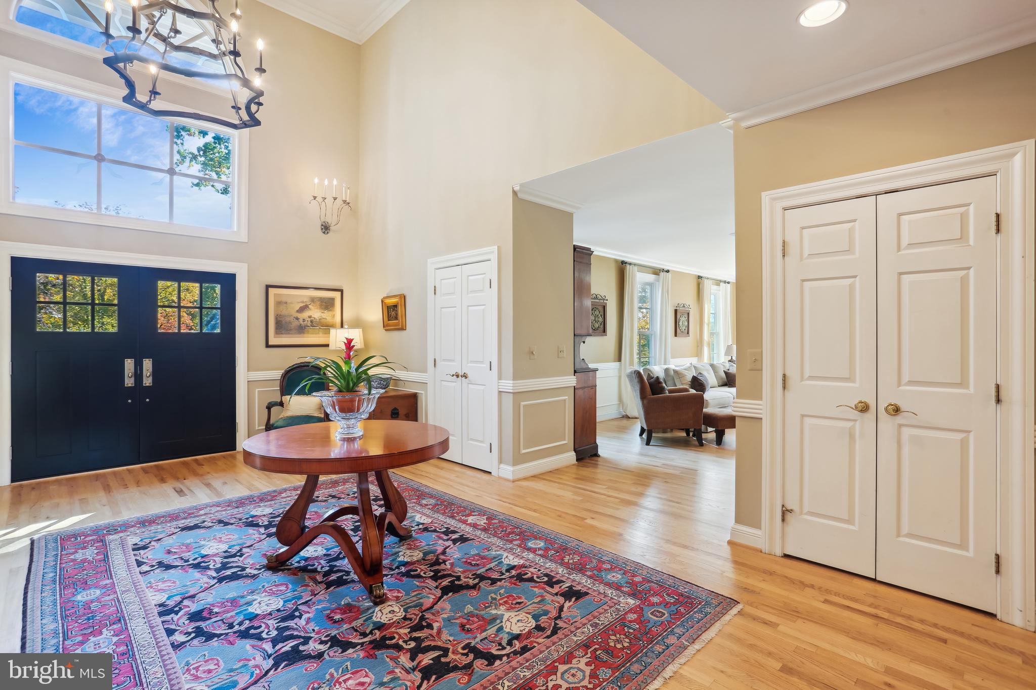 MANOR PARK - Residential