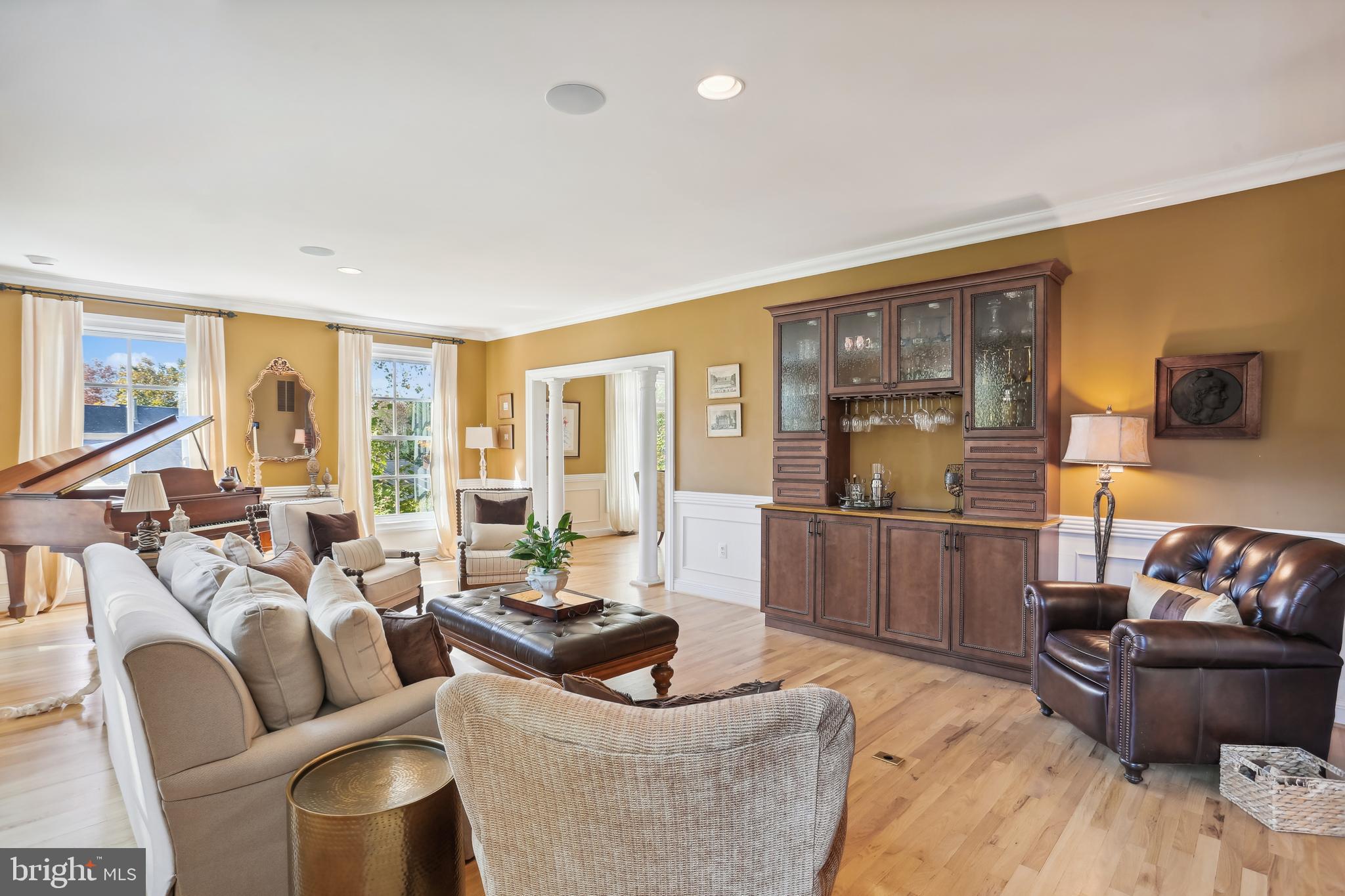 MANOR PARK - Residential