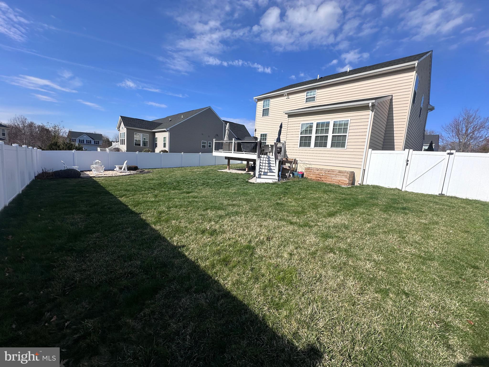 HIDDEN OAKS - Residential