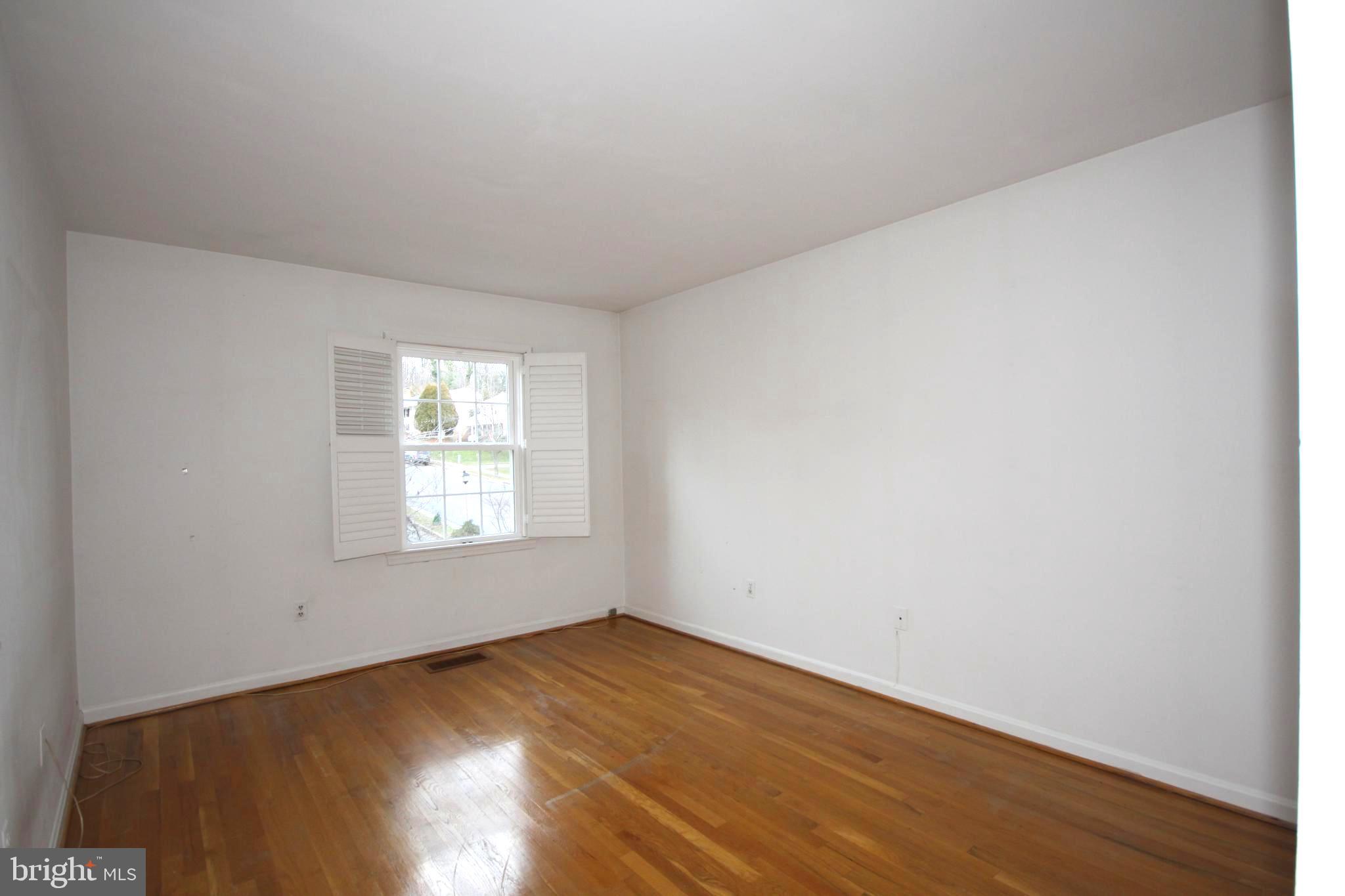 KMS TOWNHOUSES - Residential