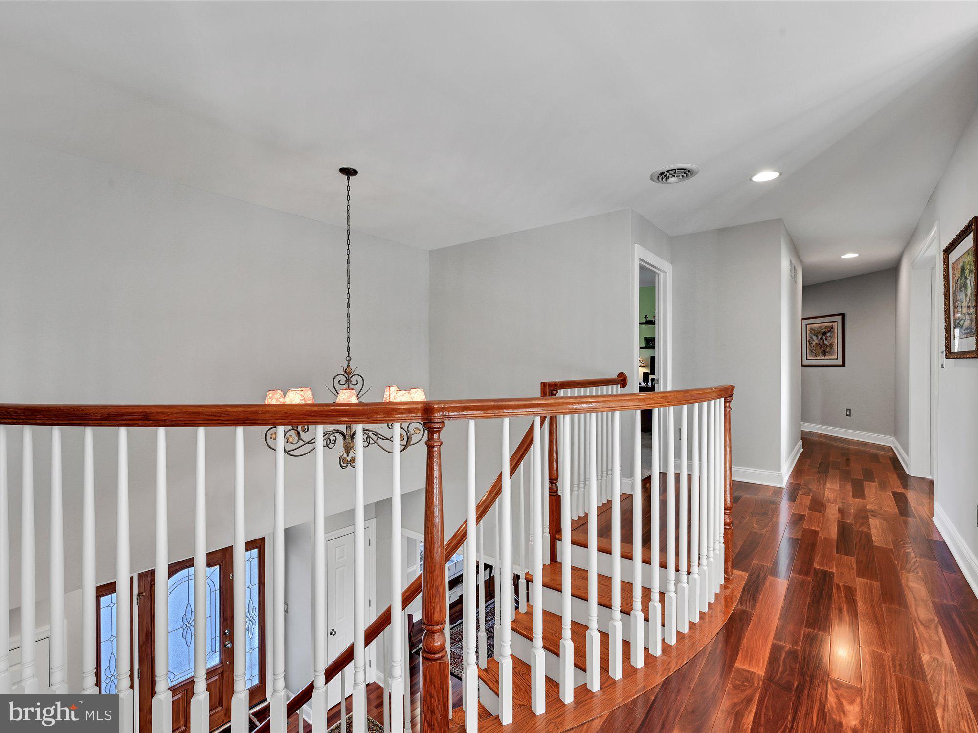 BENT CREEK - Residential